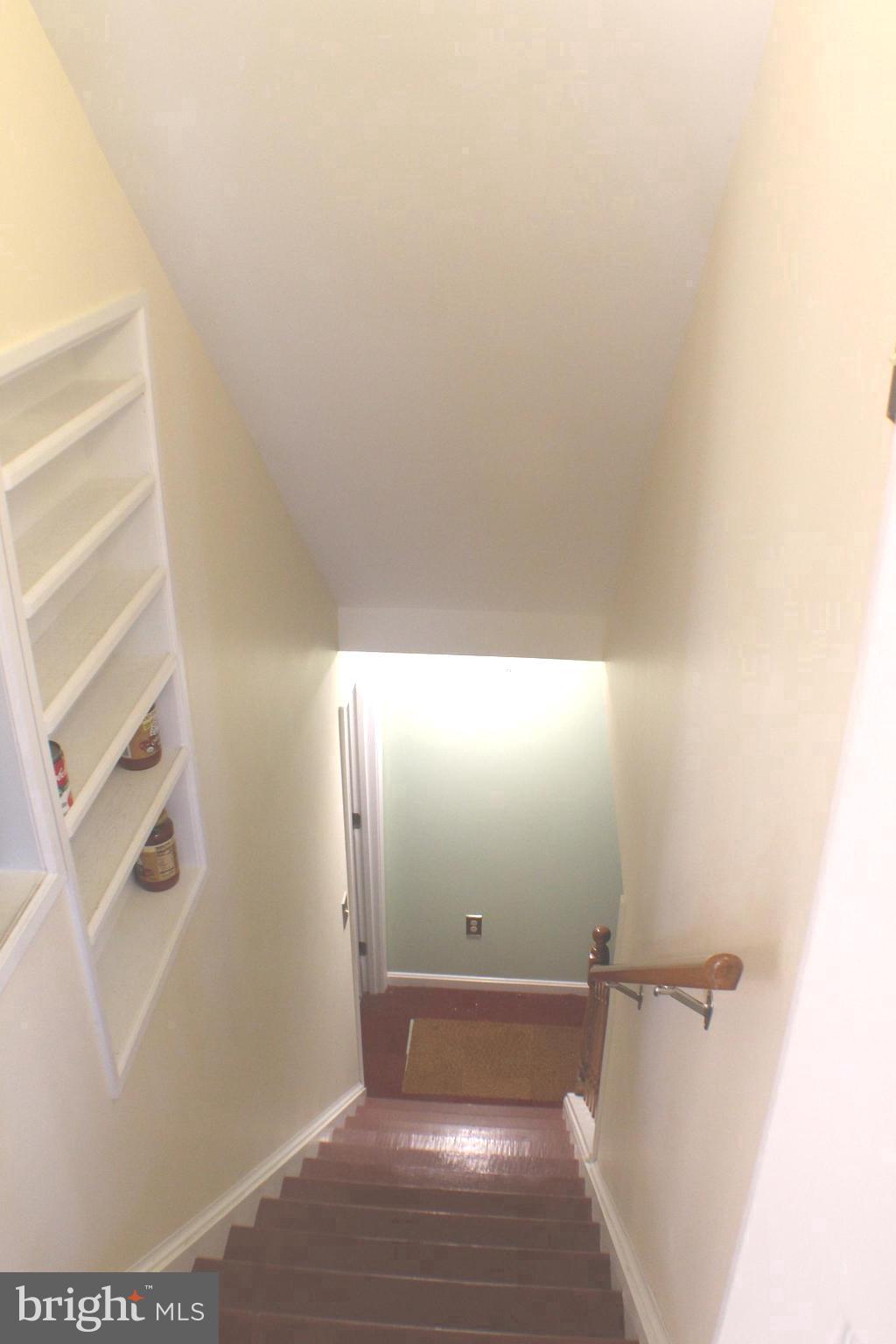 LAKE RIDGE EXECUTIVE PARK - Residential