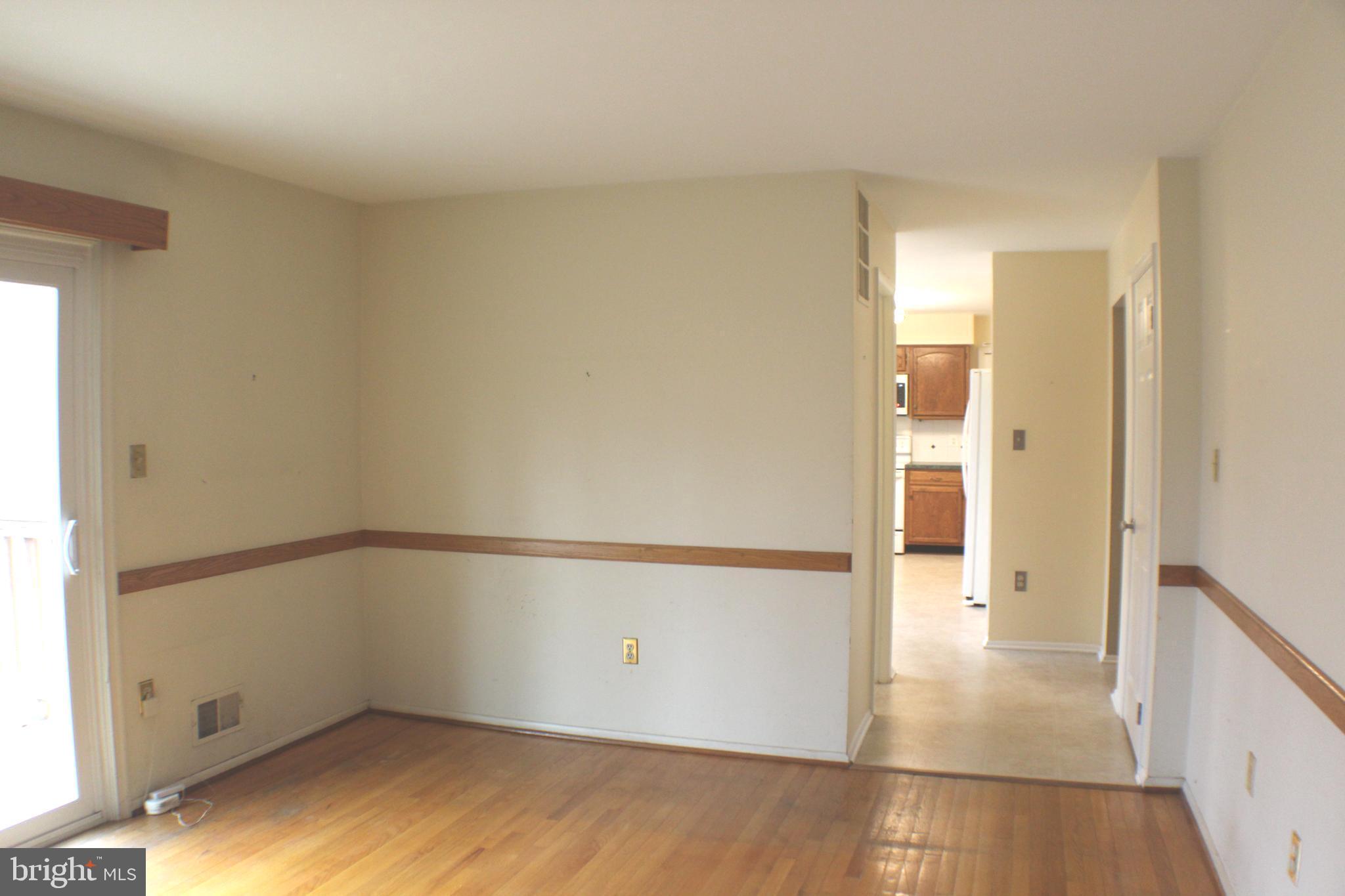 LAKE RIDGE EXECUTIVE PARK - Residential