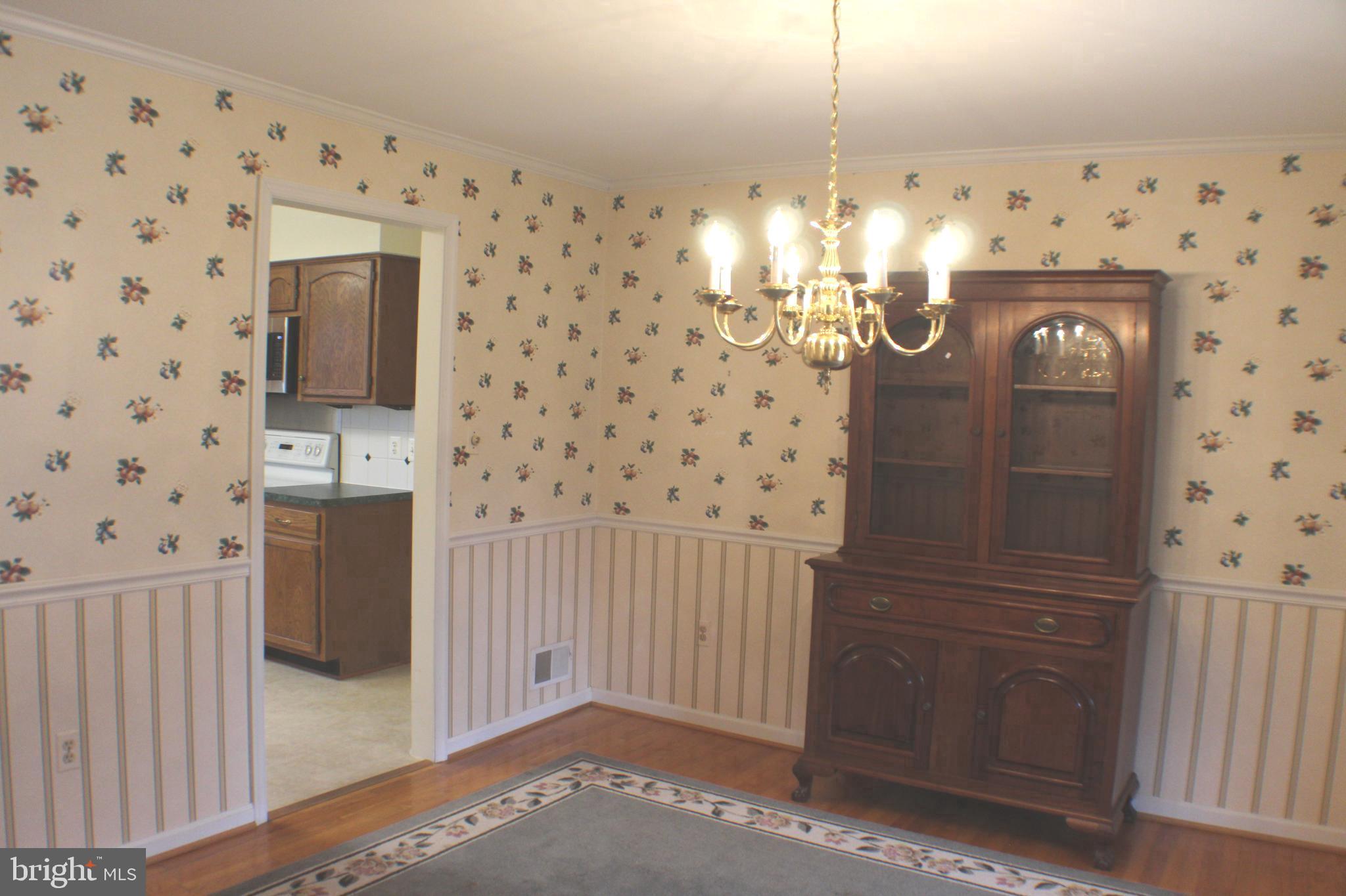 LAKE RIDGE EXECUTIVE PARK - Residential