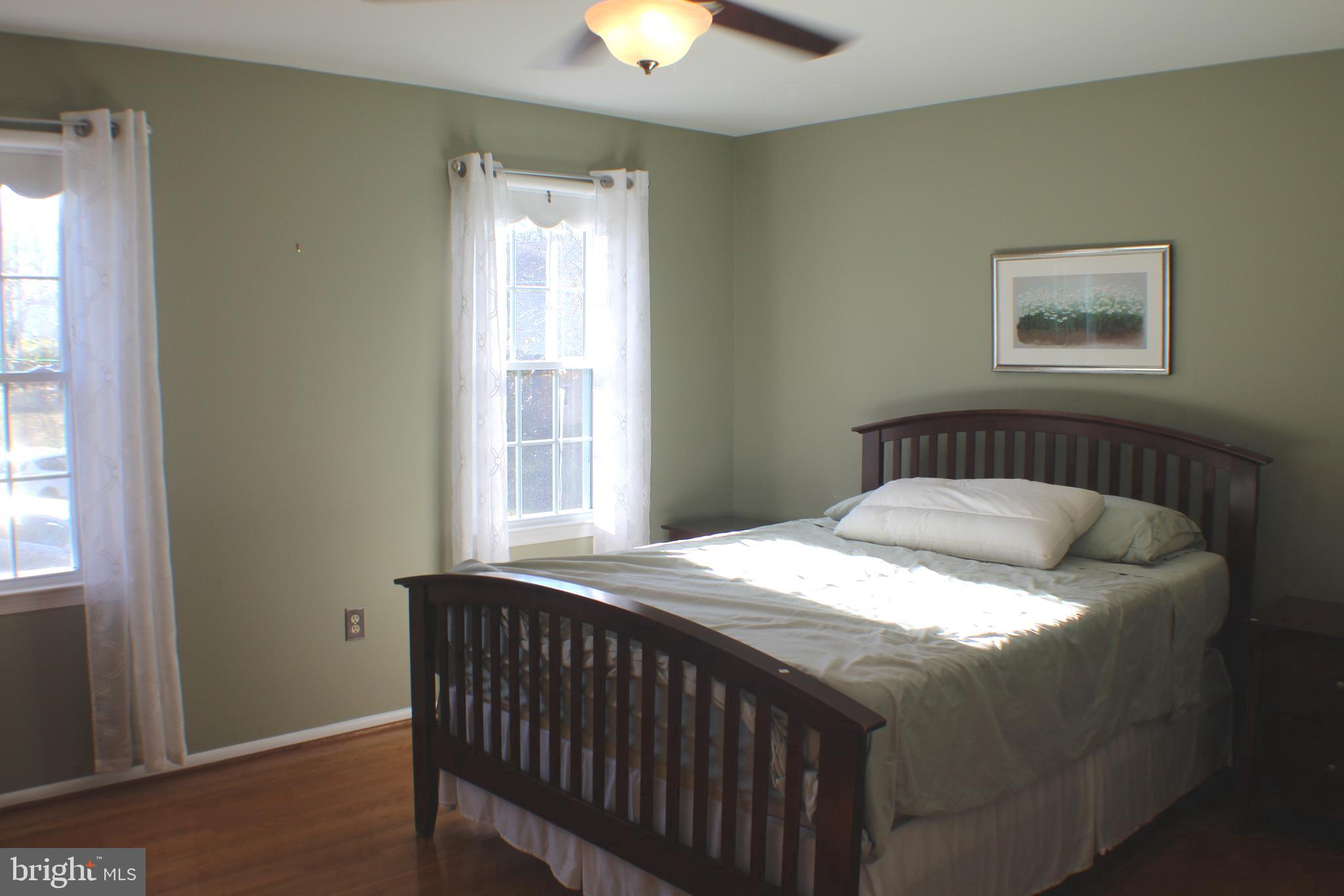 LAKE RIDGE EXECUTIVE PARK - Residential