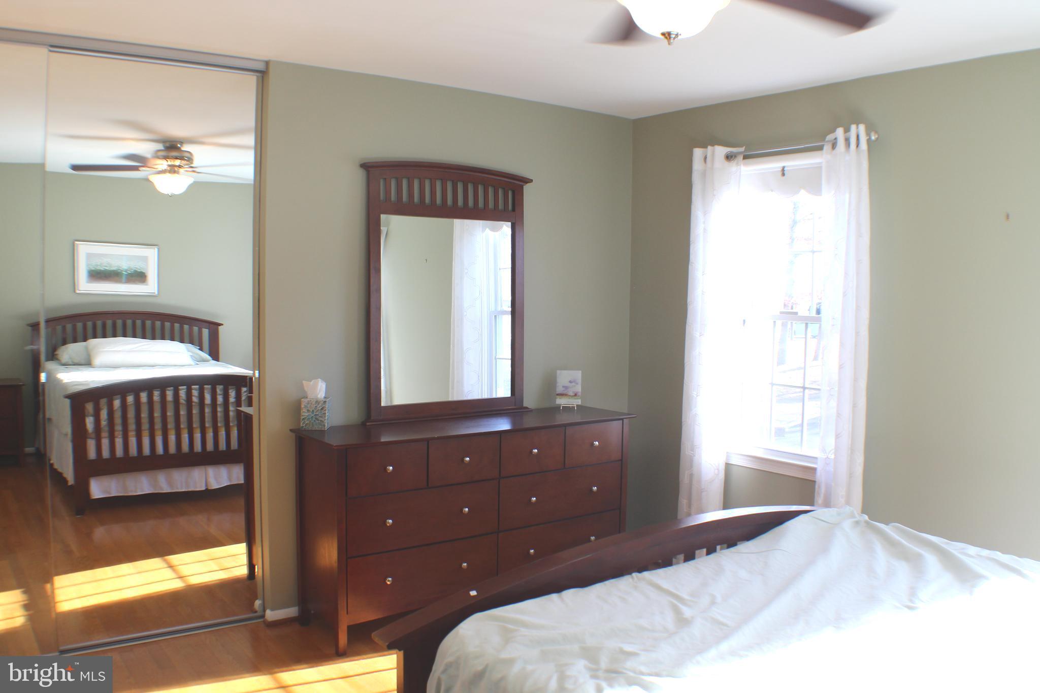 LAKE RIDGE EXECUTIVE PARK - Residential