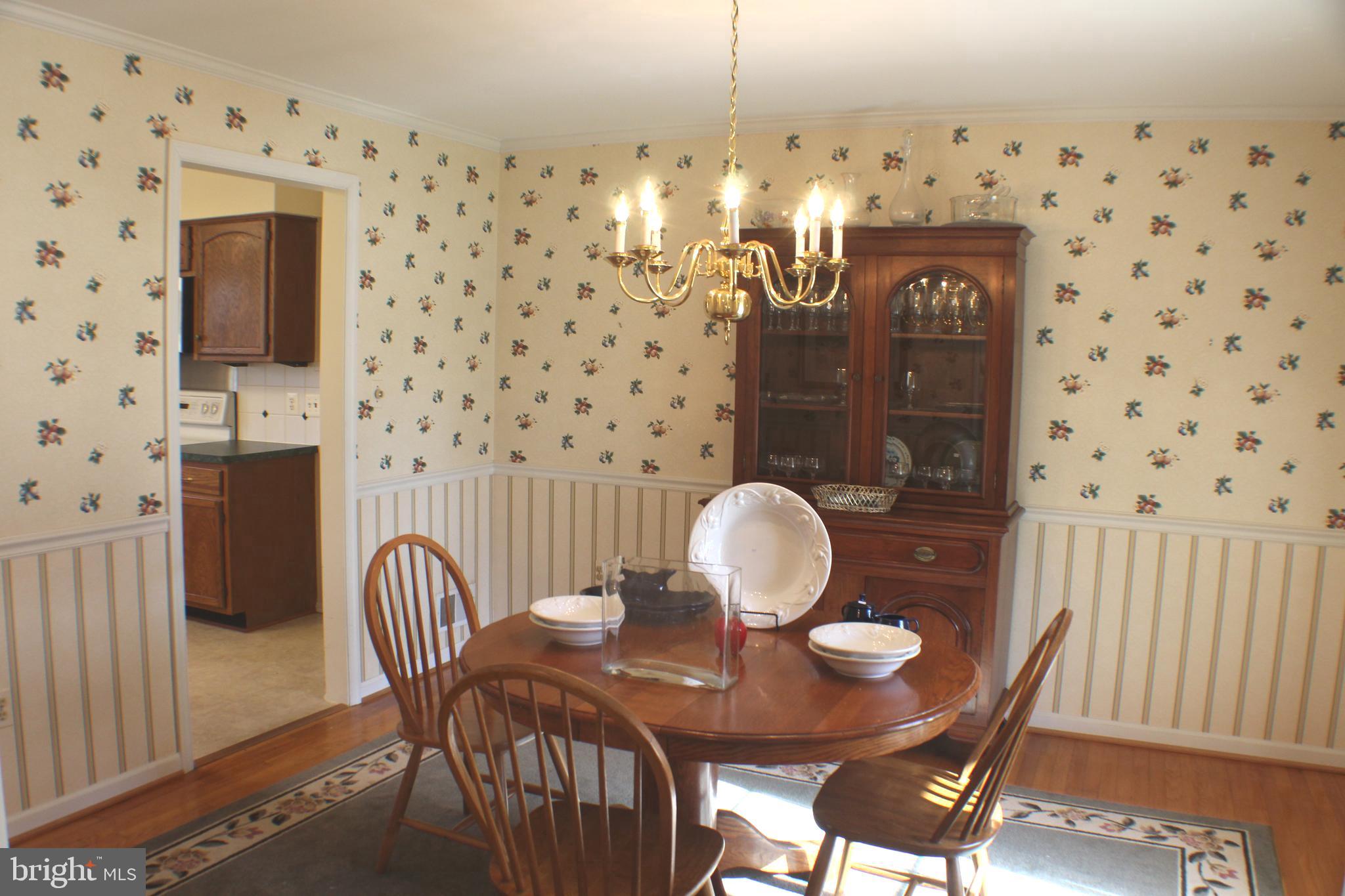 LAKE RIDGE EXECUTIVE PARK - Residential