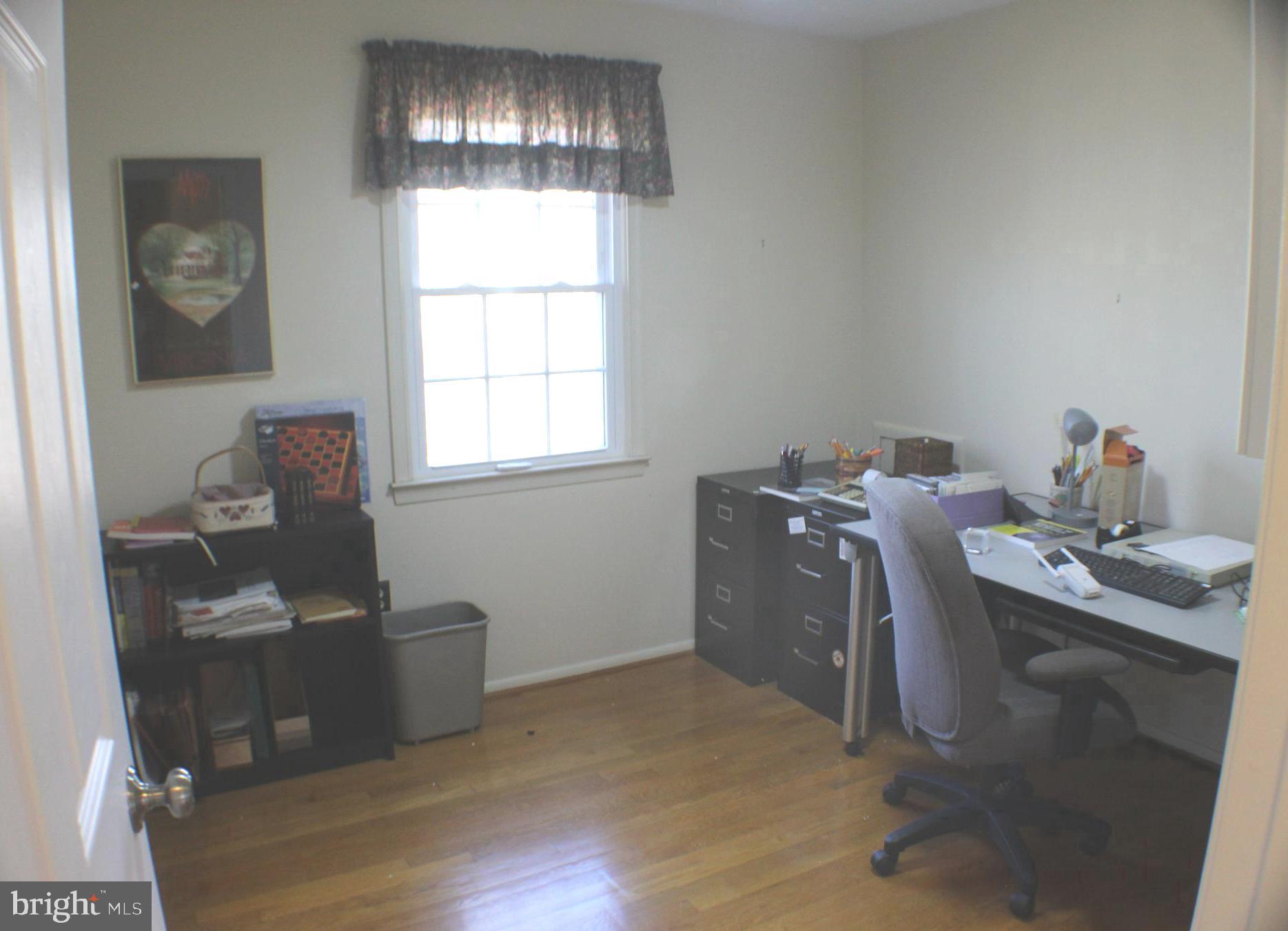 LAKE RIDGE EXECUTIVE PARK - Residential