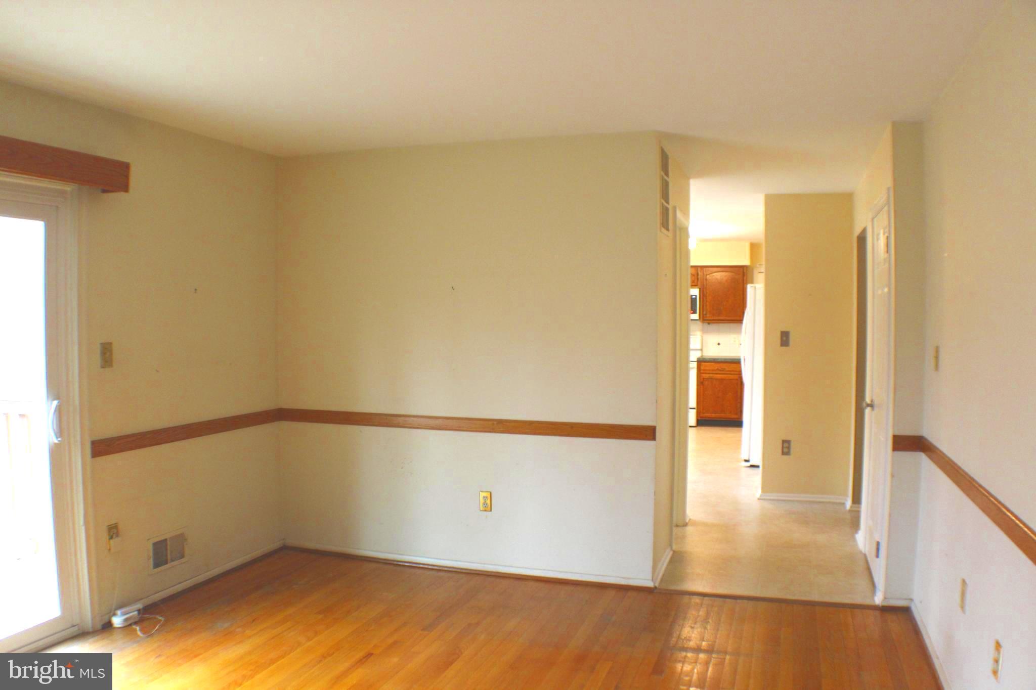 LAKE RIDGE EXECUTIVE PARK - Residential