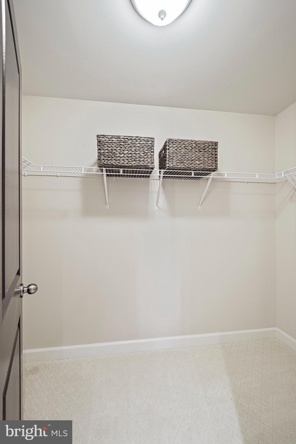 POTOMAC OVERLOOK - Residential