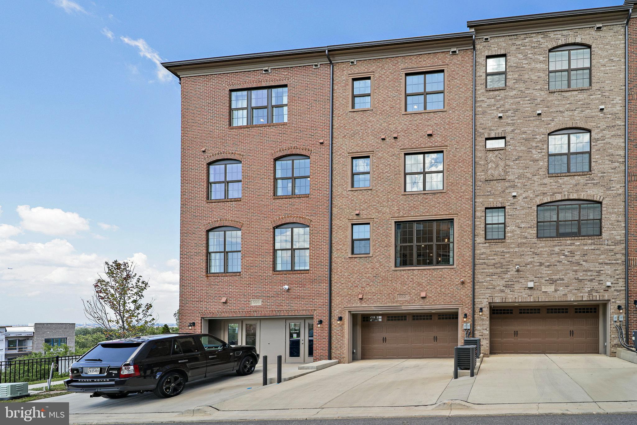 POTOMAC OVERLOOK - Residential