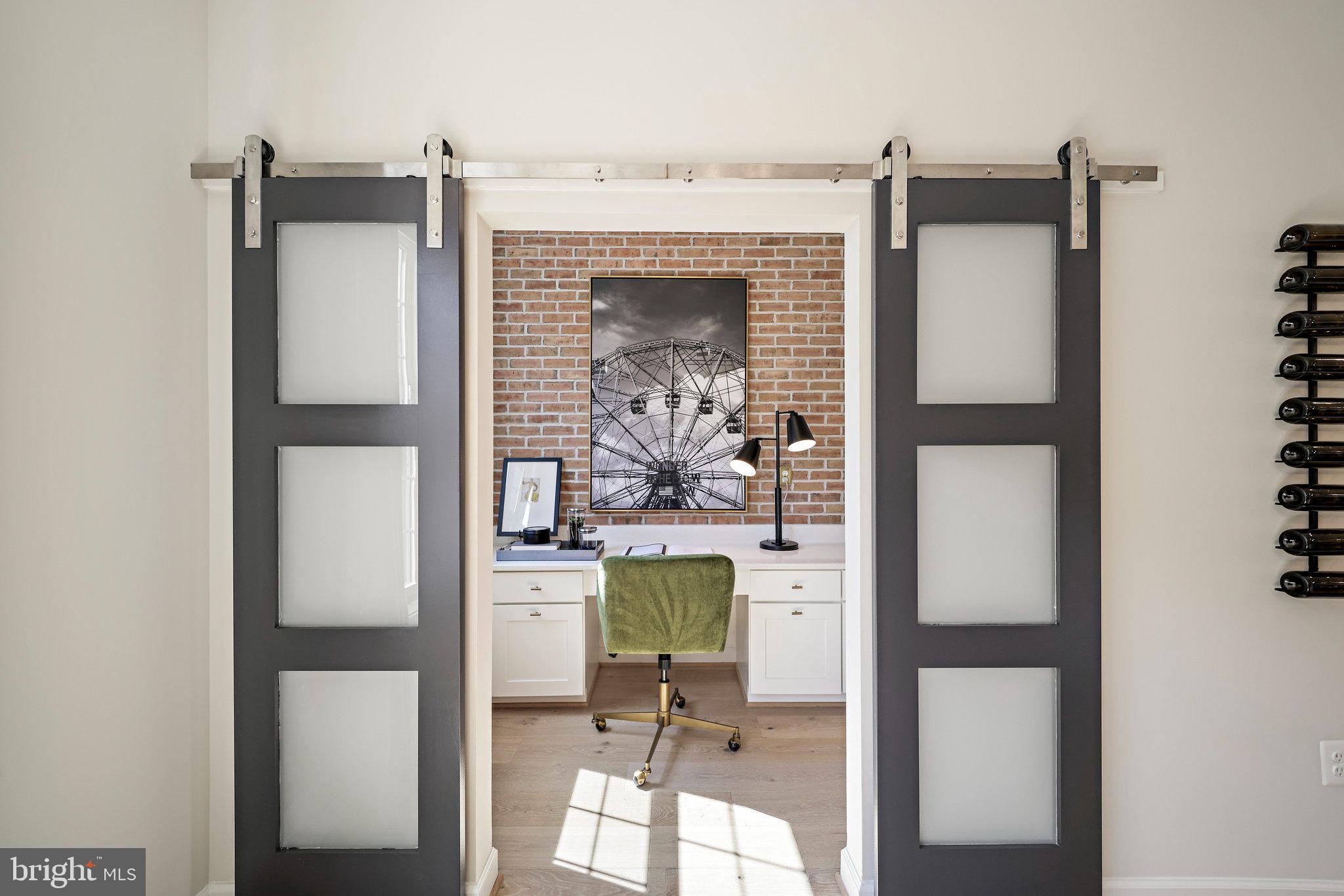 POTOMAC OVERLOOK - Residential