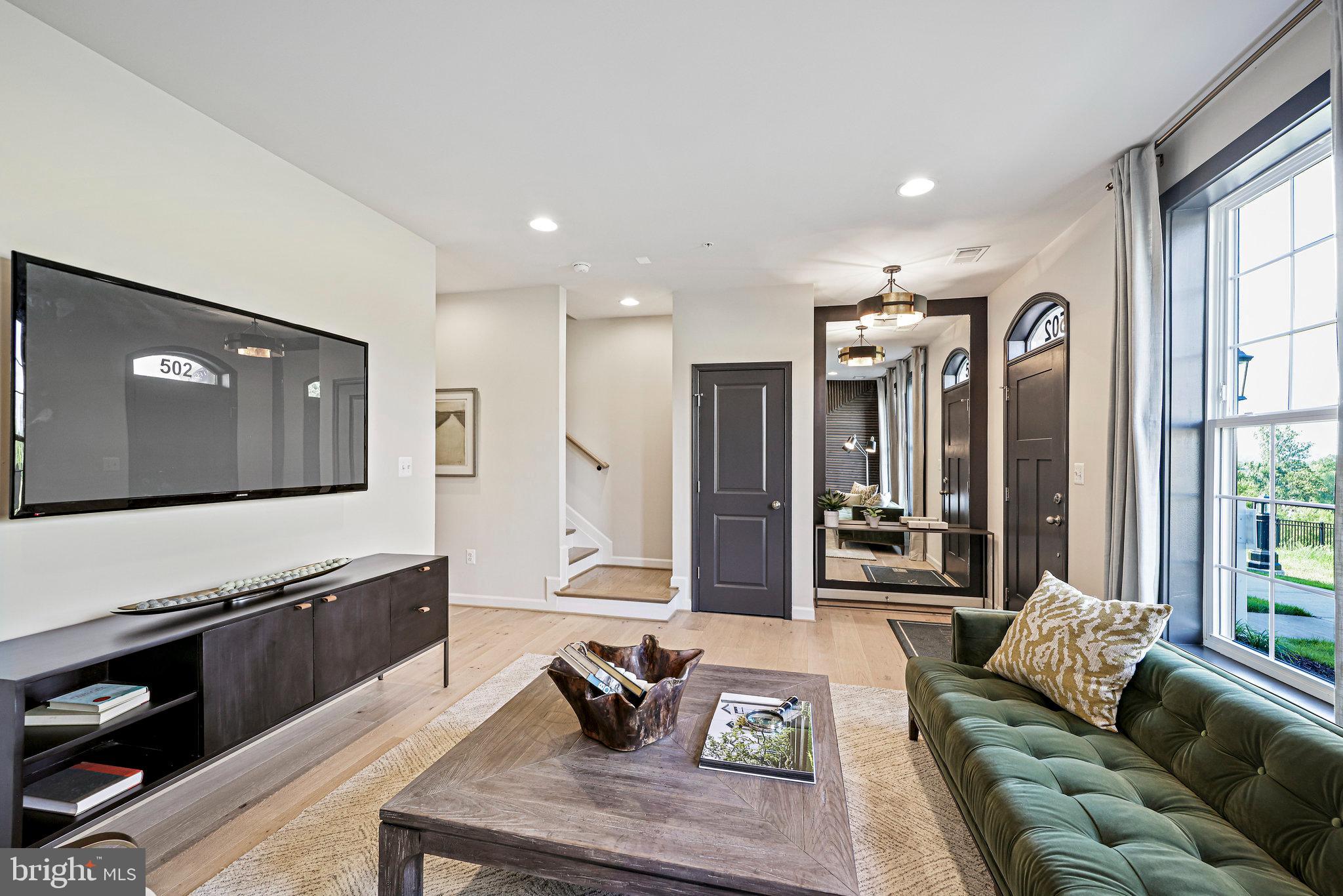 POTOMAC OVERLOOK - Residential