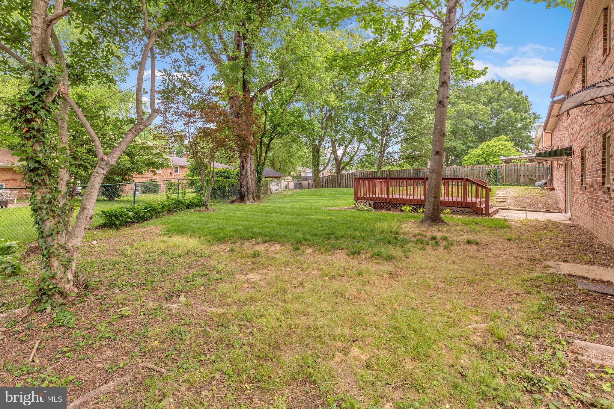 CRESTVIEW MANOR - Residential