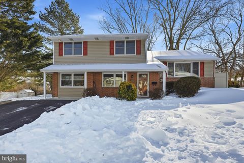 2213 RIVIERA LANE WILMINGTON DE 19810