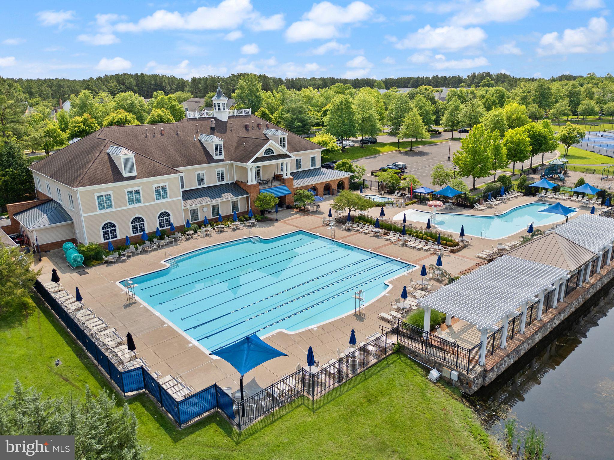 DOMINION VALLEY COUNTRY CLUB - Residential