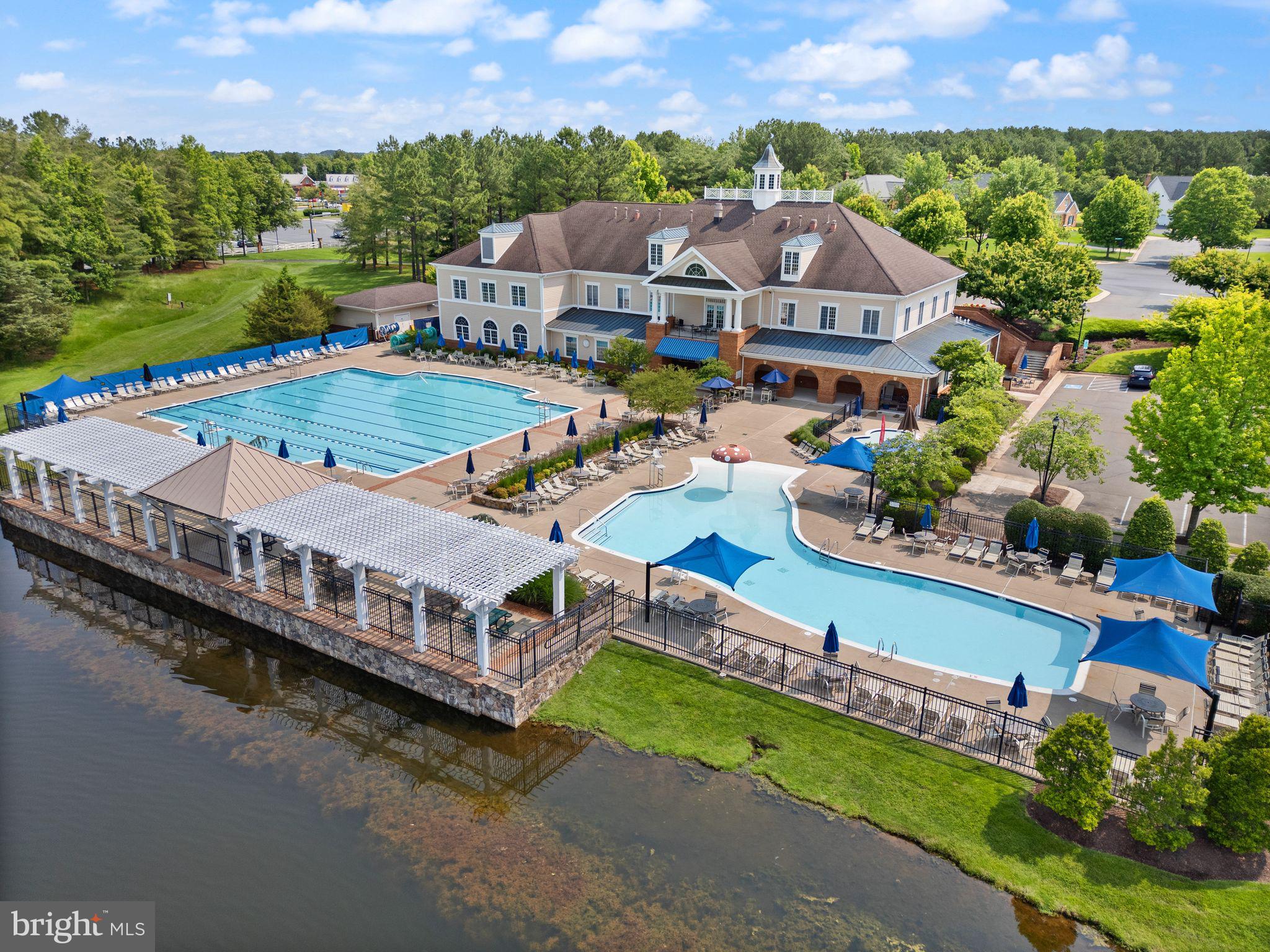 DOMINION VALLEY COUNTRY CLUB - Residential