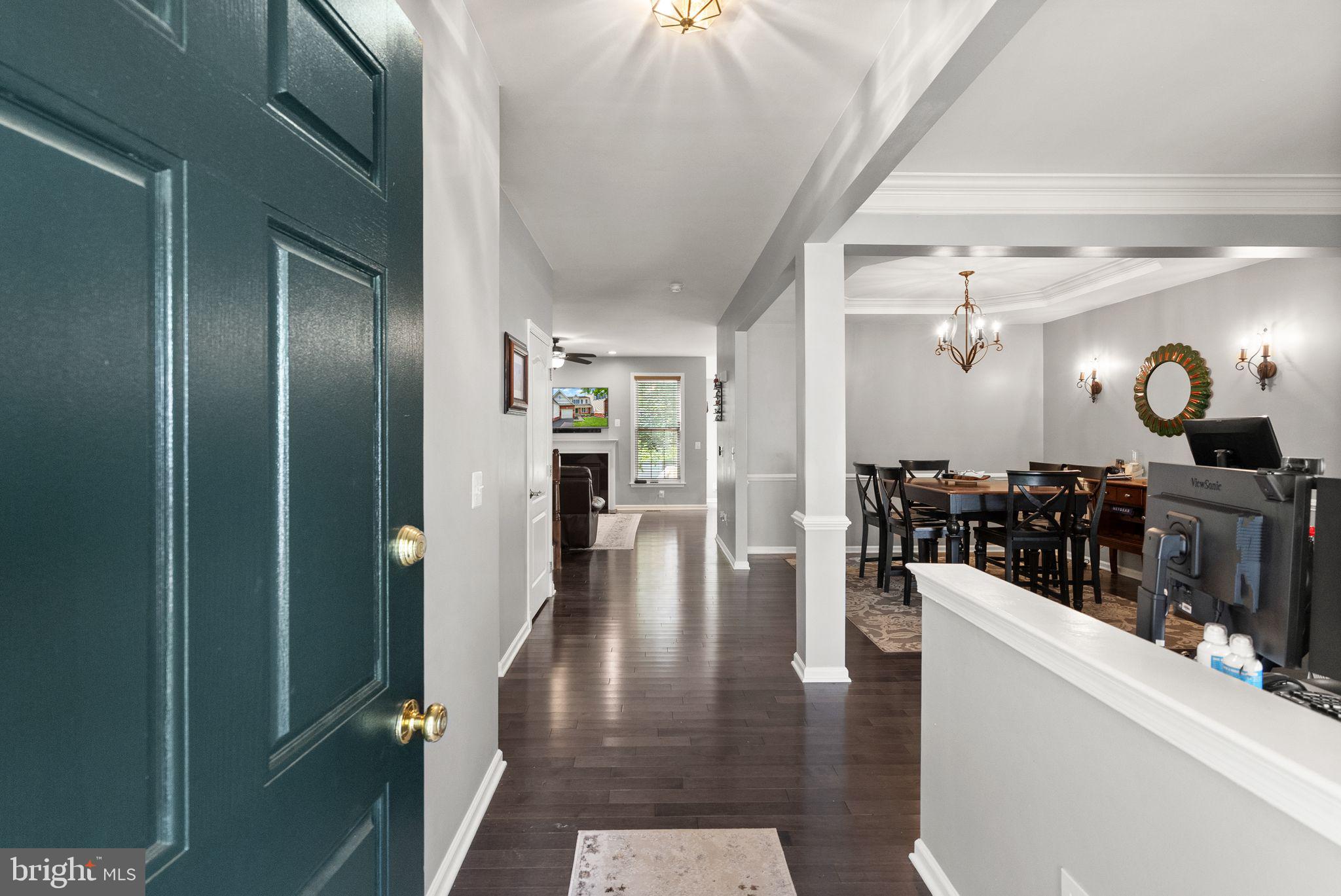 DOMINION VALLEY COUNTRY CLUB - Residential