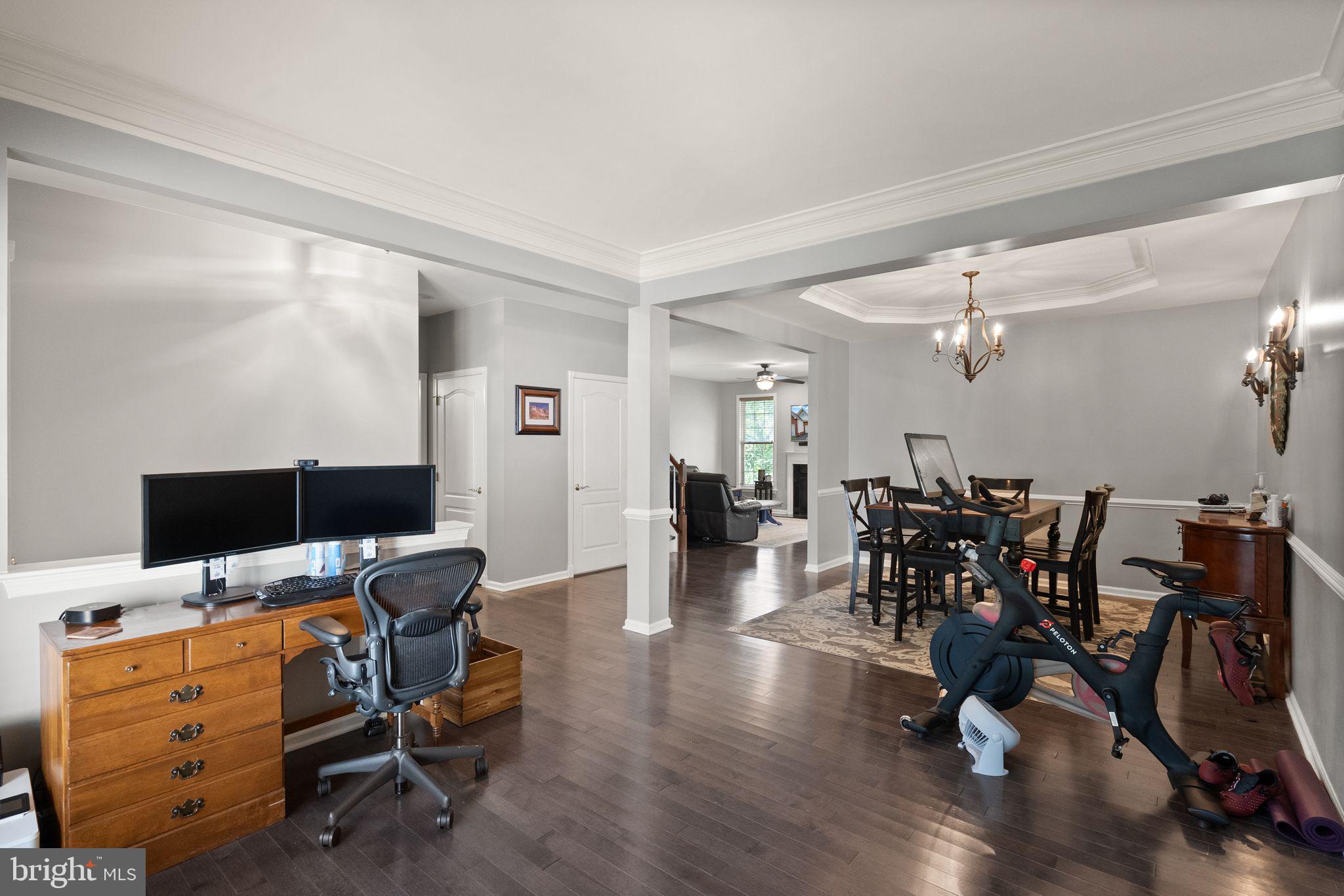 DOMINION VALLEY COUNTRY CLUB - Residential