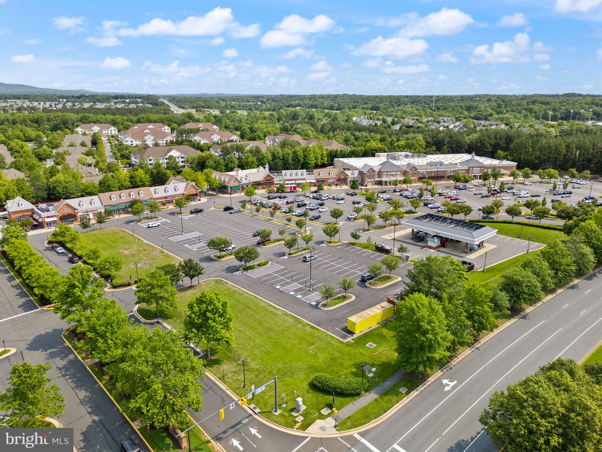 DOMINION VALLEY COUNTRY CLUB - Residential