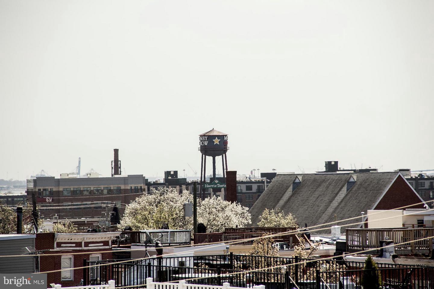 RIVERSIDE - Residential Lease