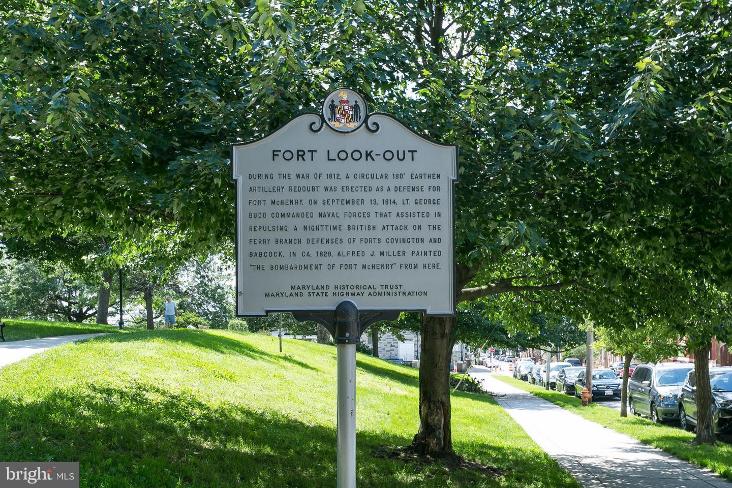 RIVERSIDE - Residential Lease