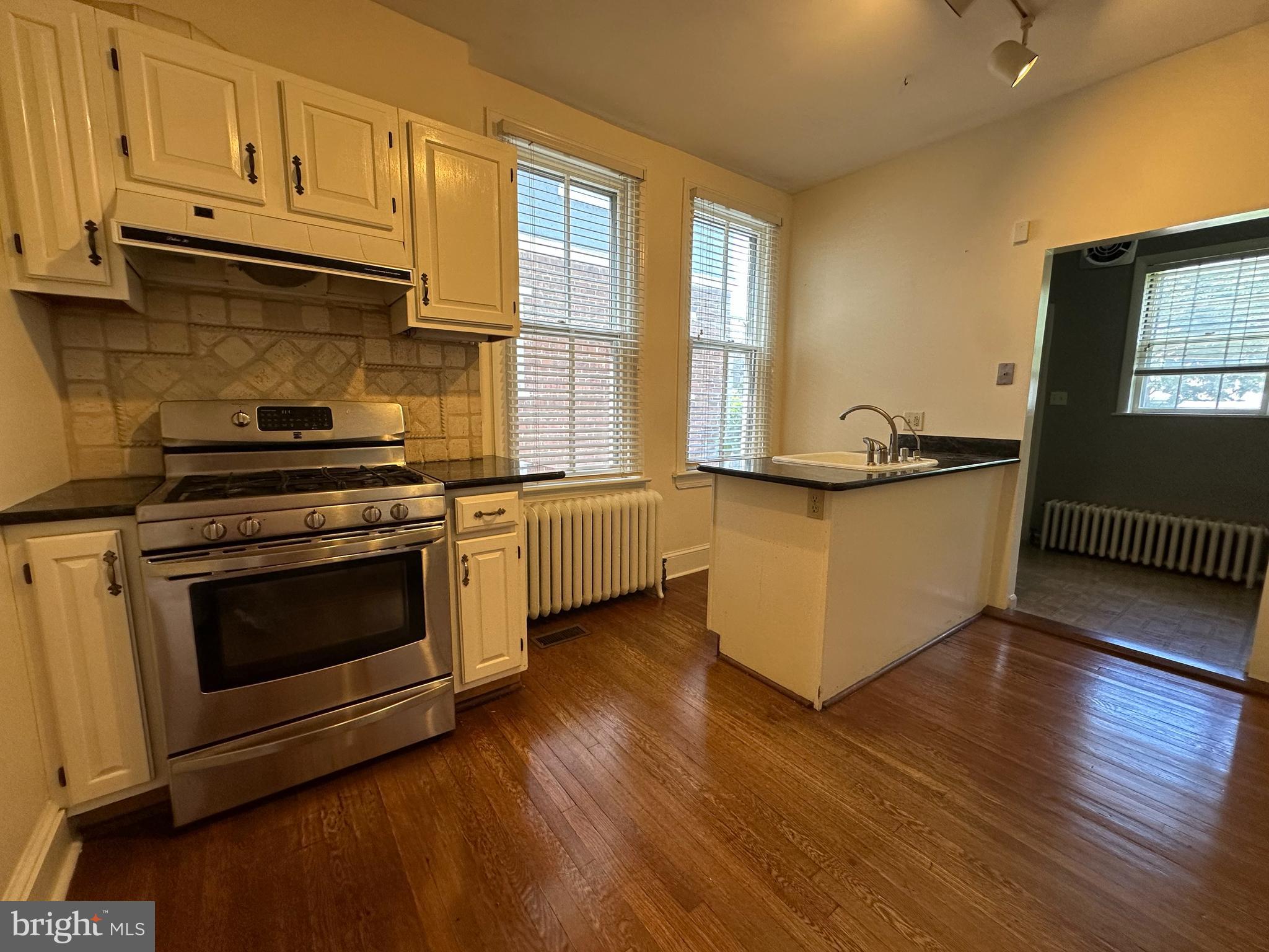 HIGHLANDS - Residential Lease