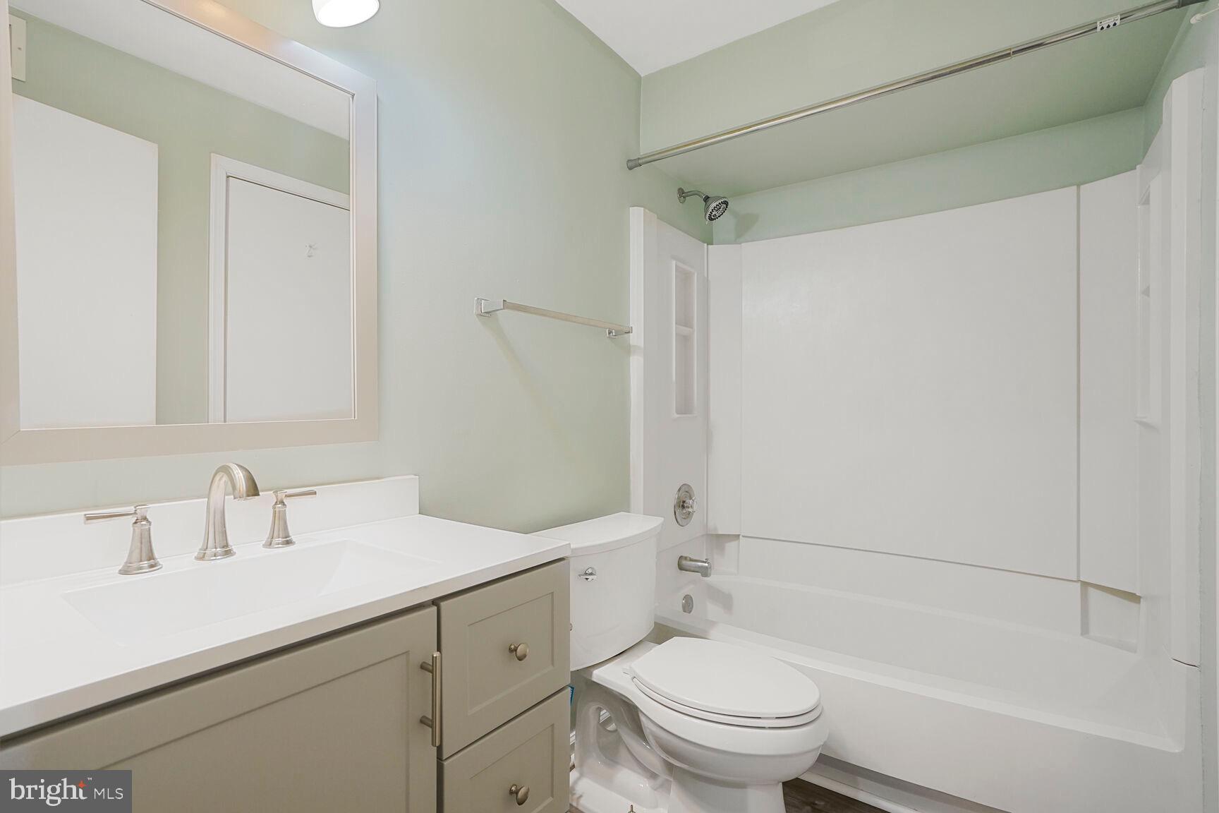 FAIR WOODS - Residential Lease