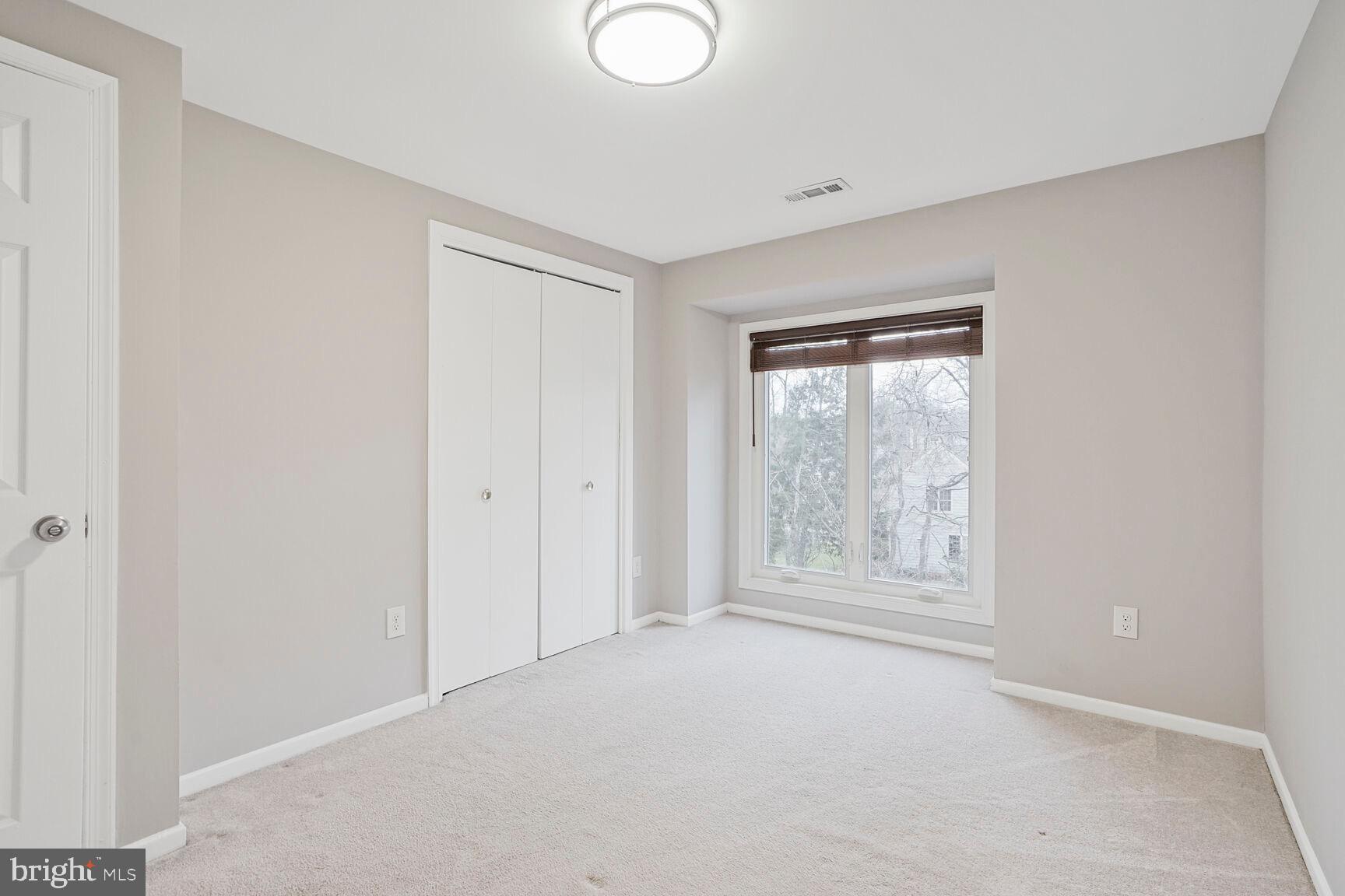 FAIR WOODS - Residential Lease