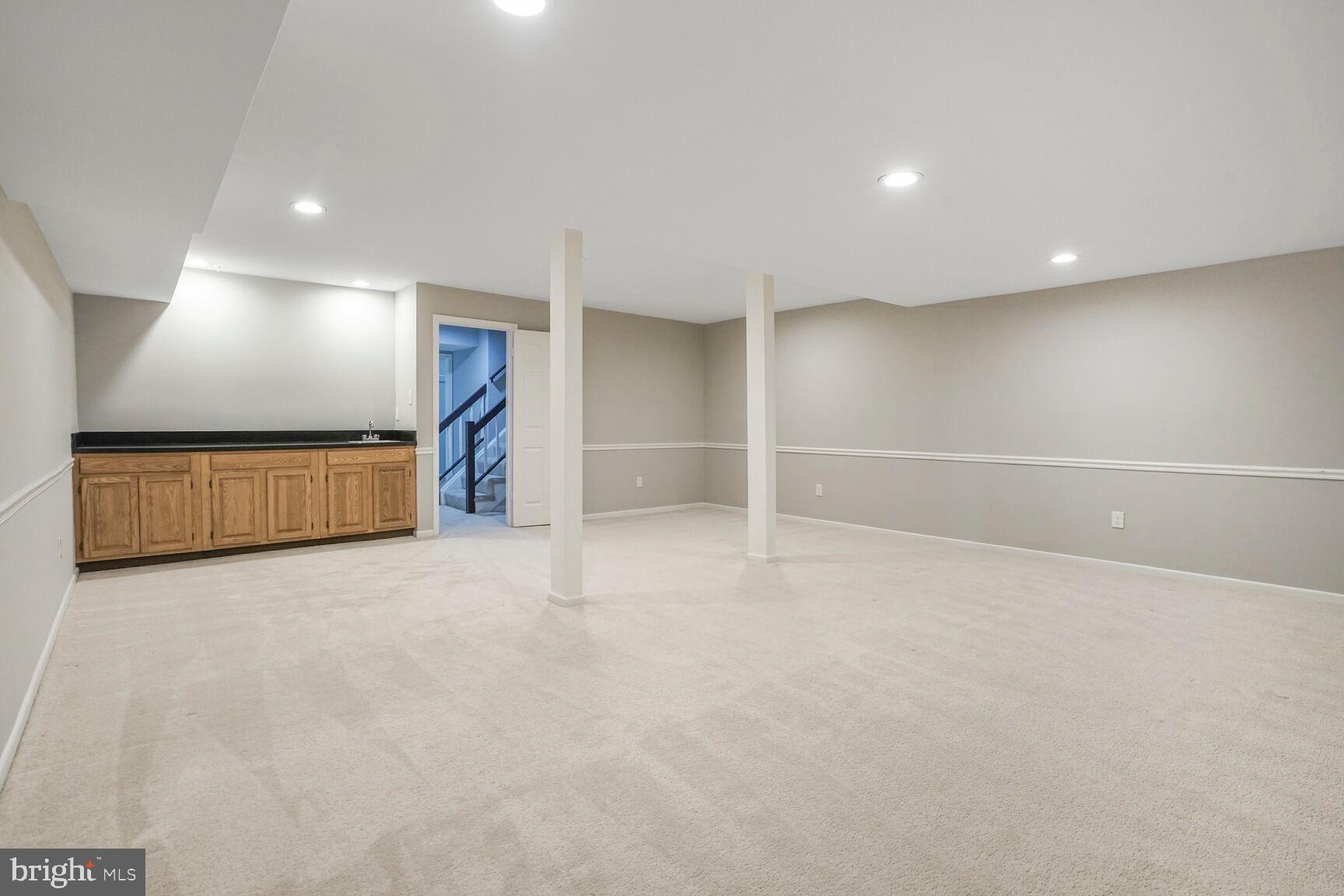 FAIR WOODS - Residential Lease