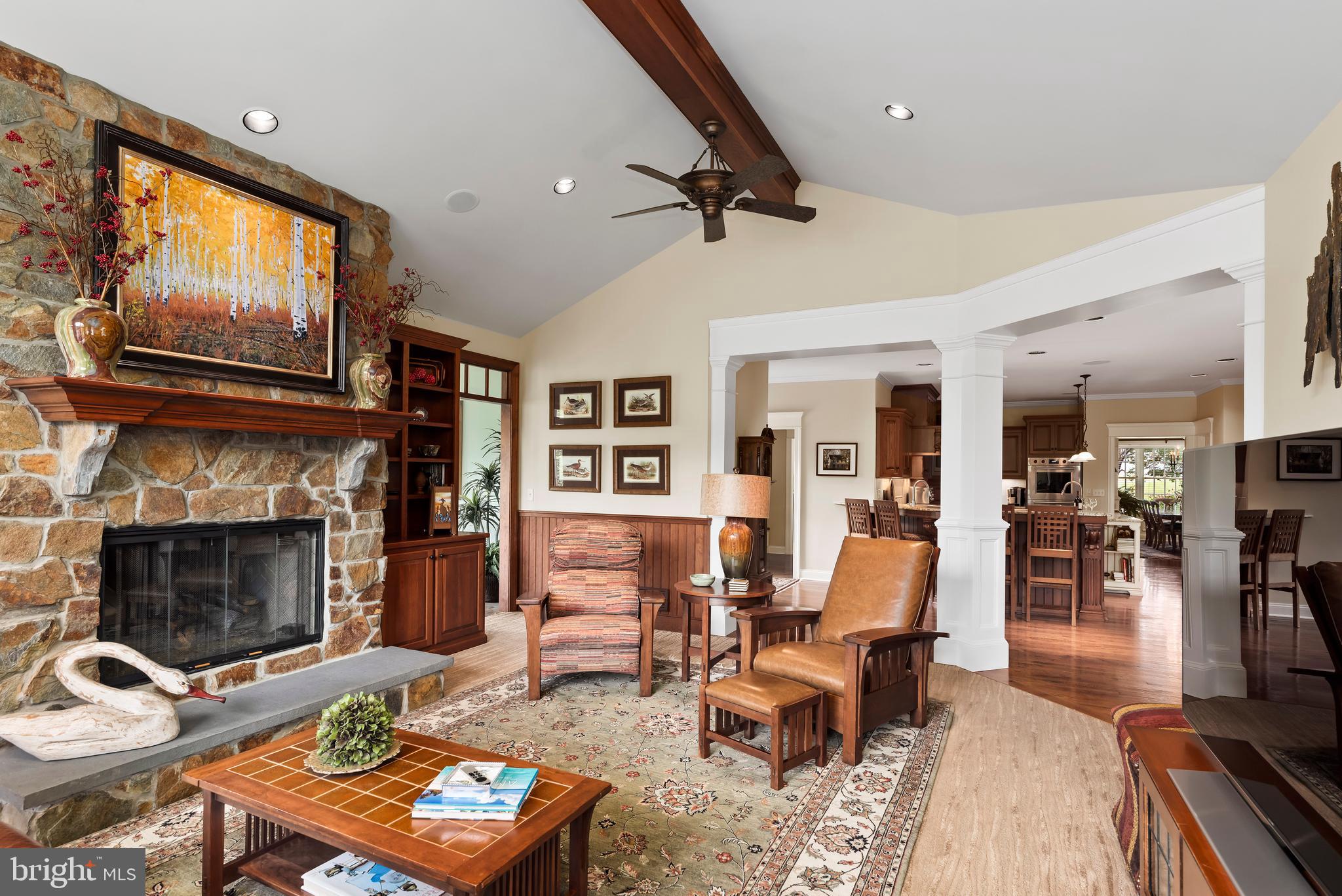 HILLSIDE FARMS - Residential