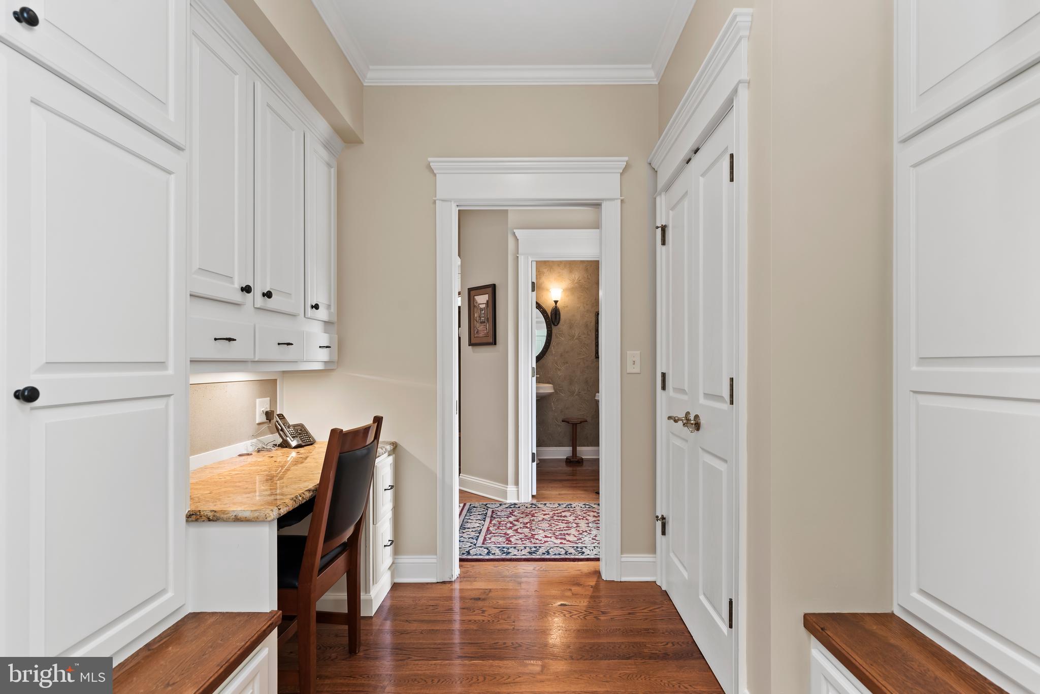 HILLSIDE FARMS - Residential