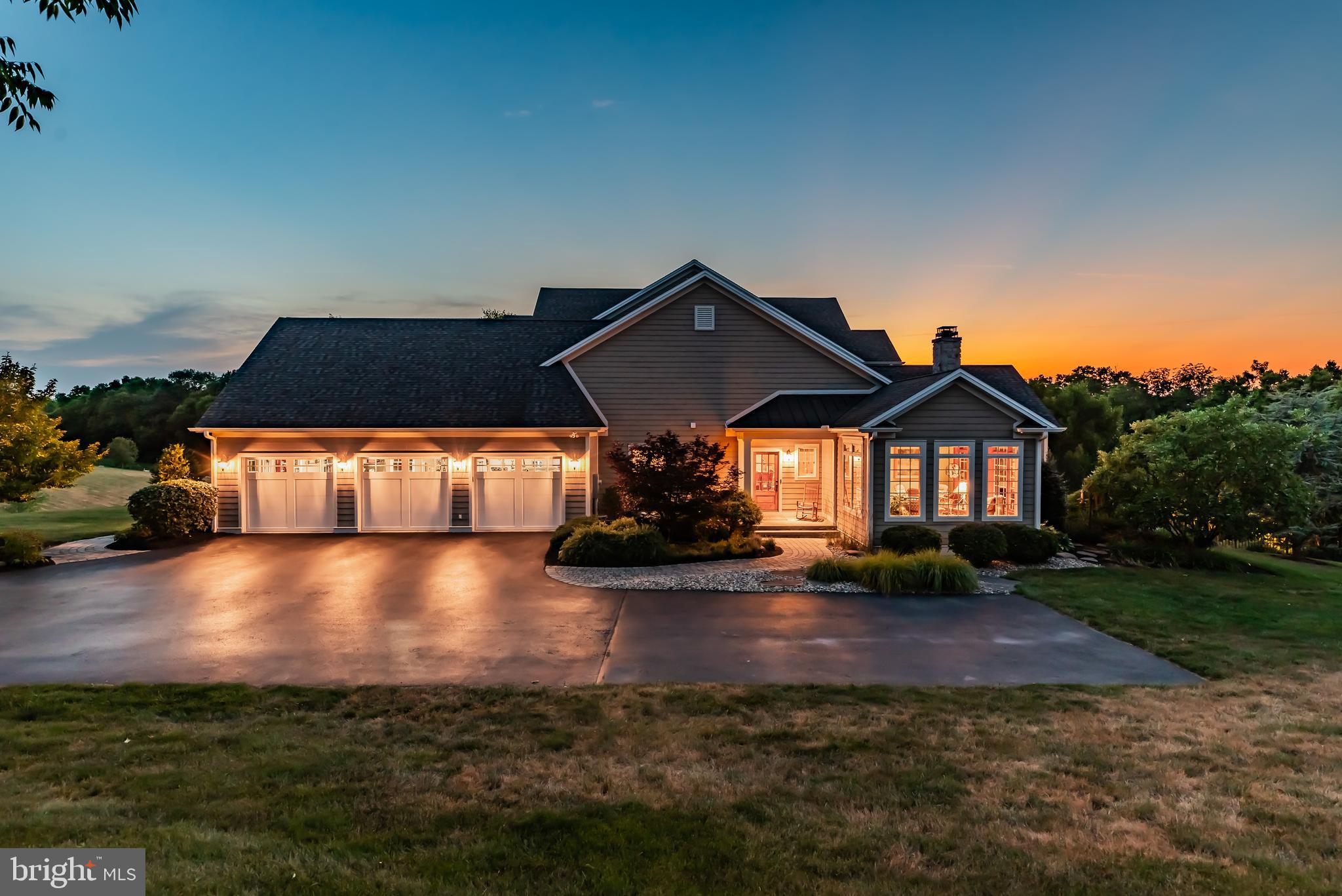 HILLSIDE FARMS - Residential