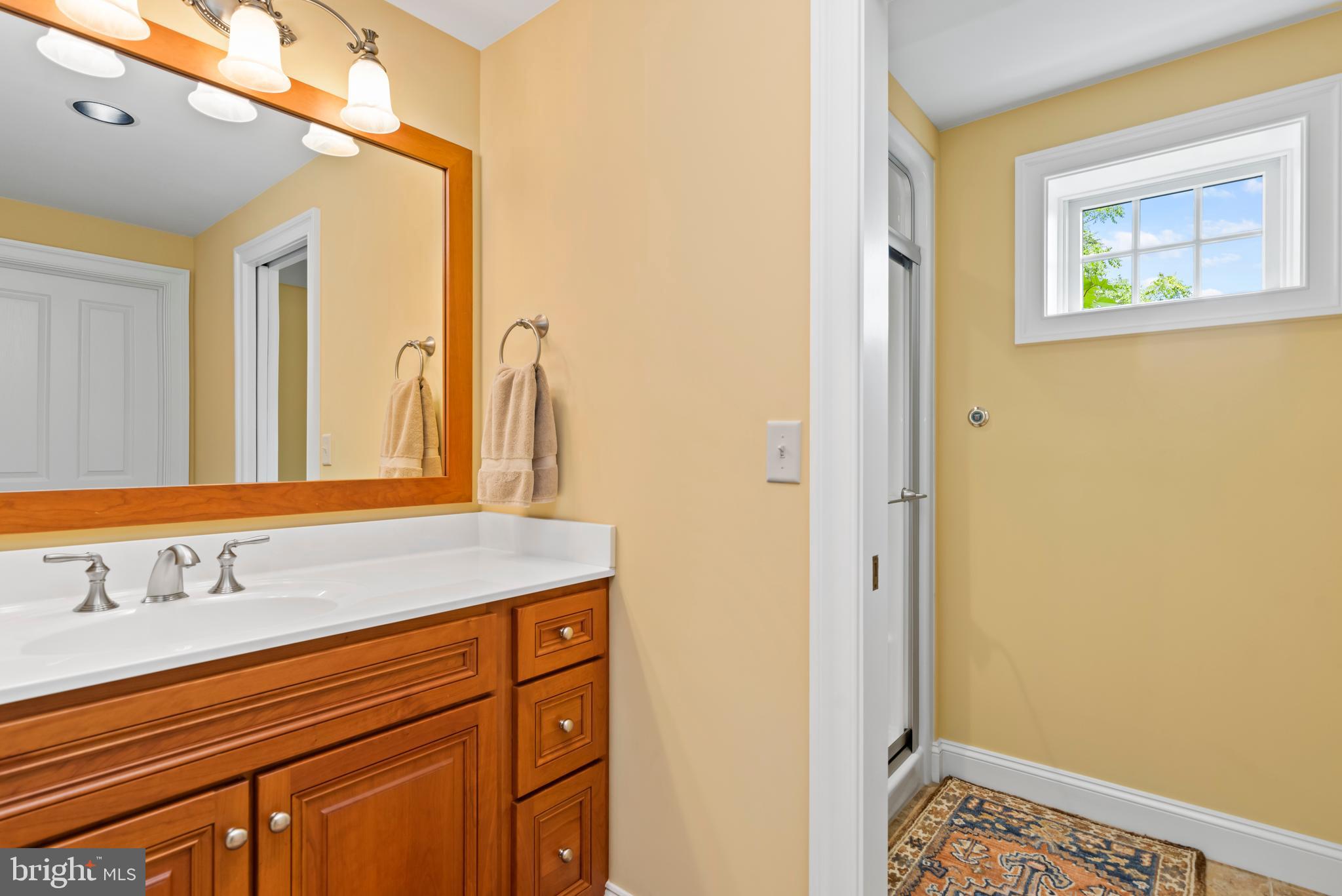 HILLSIDE FARMS - Residential