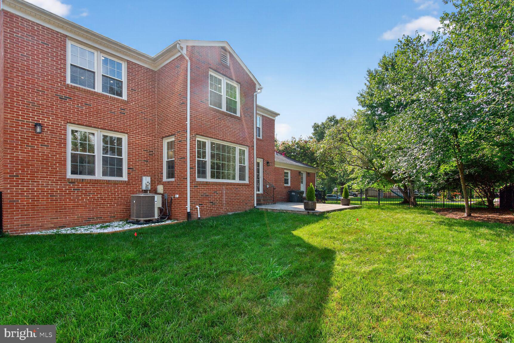 MOUNT VERNON GROVE - Residential