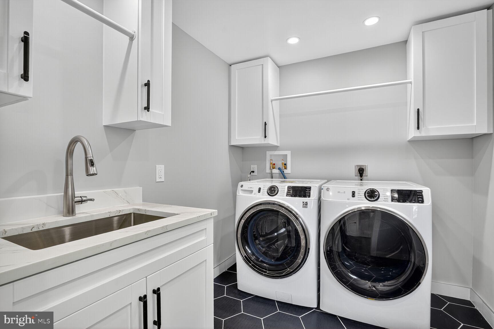 MOUNT VERNON GROVE - Residential