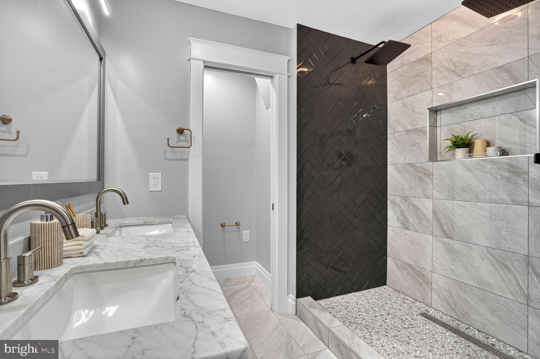 MOUNT VERNON GROVE - Residential