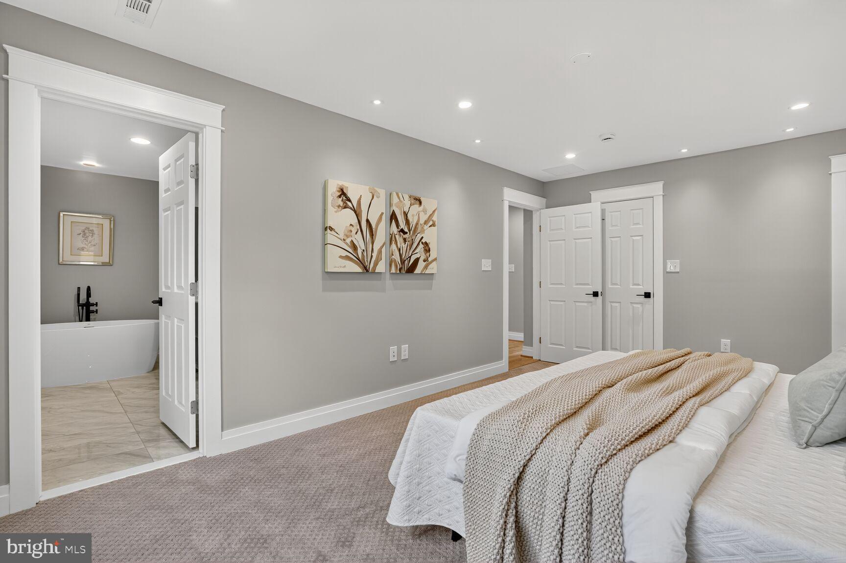 MOUNT VERNON GROVE - Residential