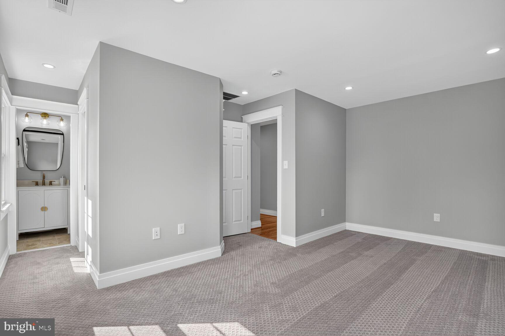 MOUNT VERNON GROVE - Residential