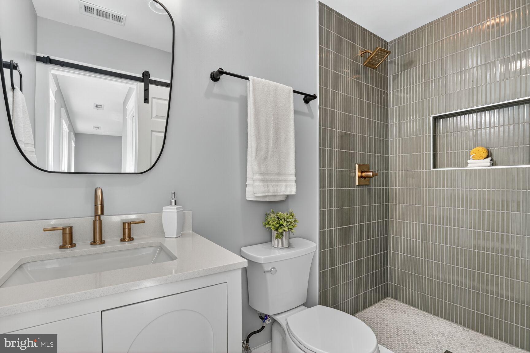 MOUNT VERNON GROVE - Residential