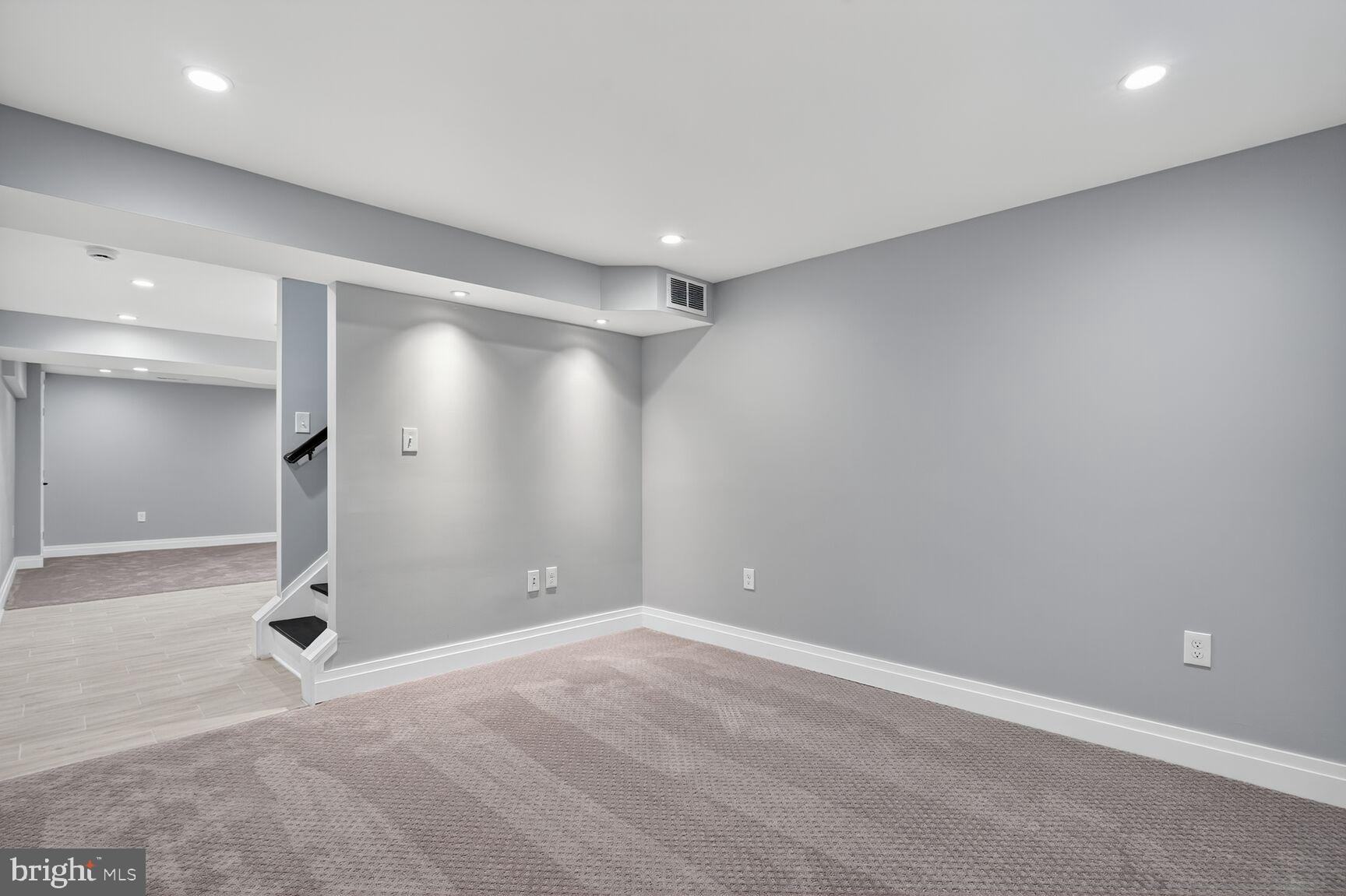 MOUNT VERNON GROVE - Residential