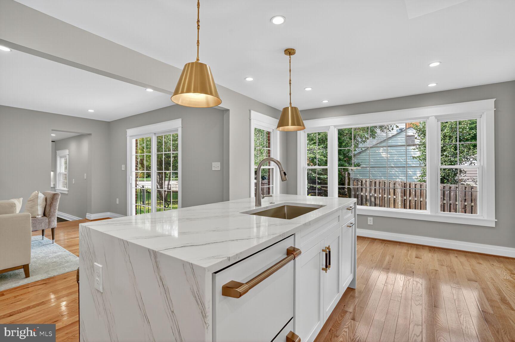 MOUNT VERNON GROVE - Residential