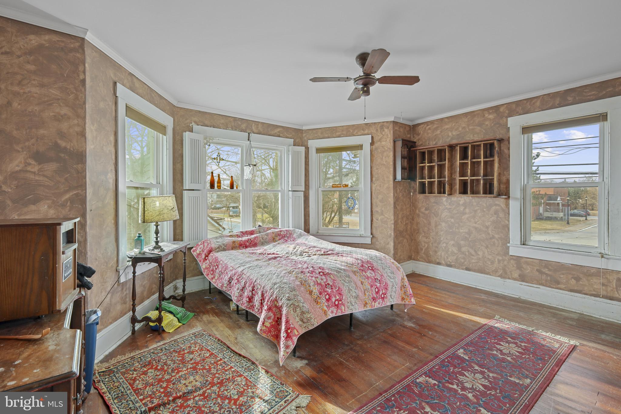 CHURCH HILL - Residential