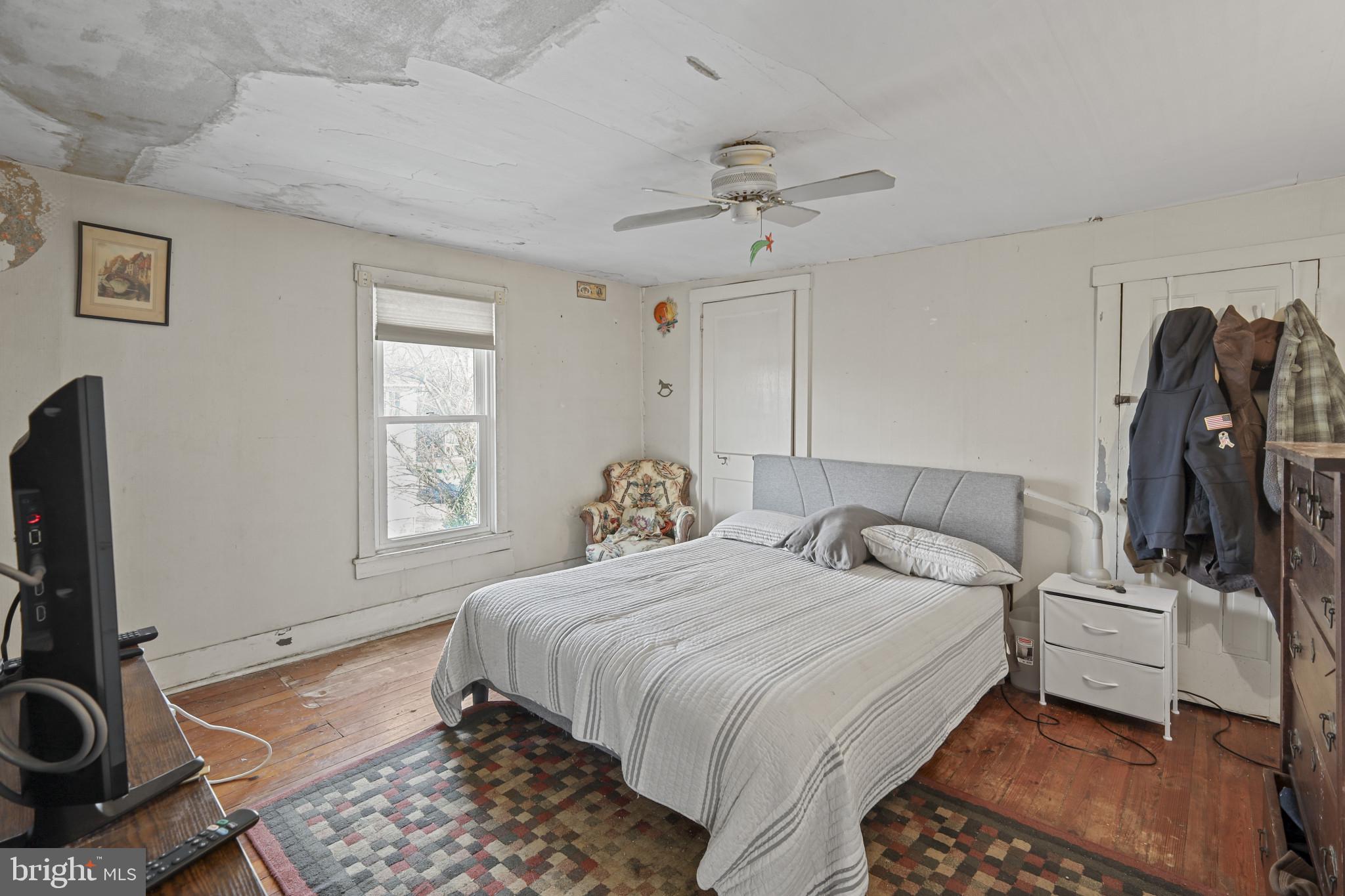 CHURCH HILL - Residential