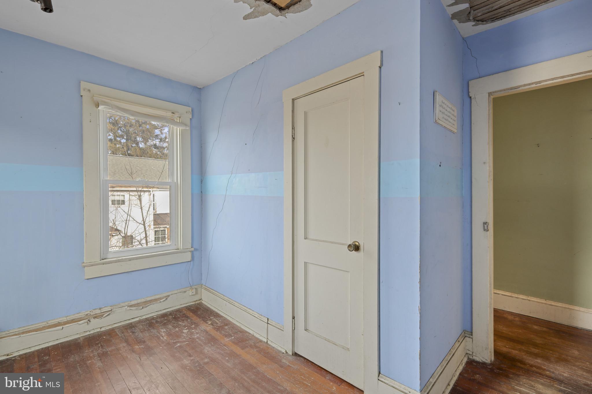 CHURCH HILL - Residential