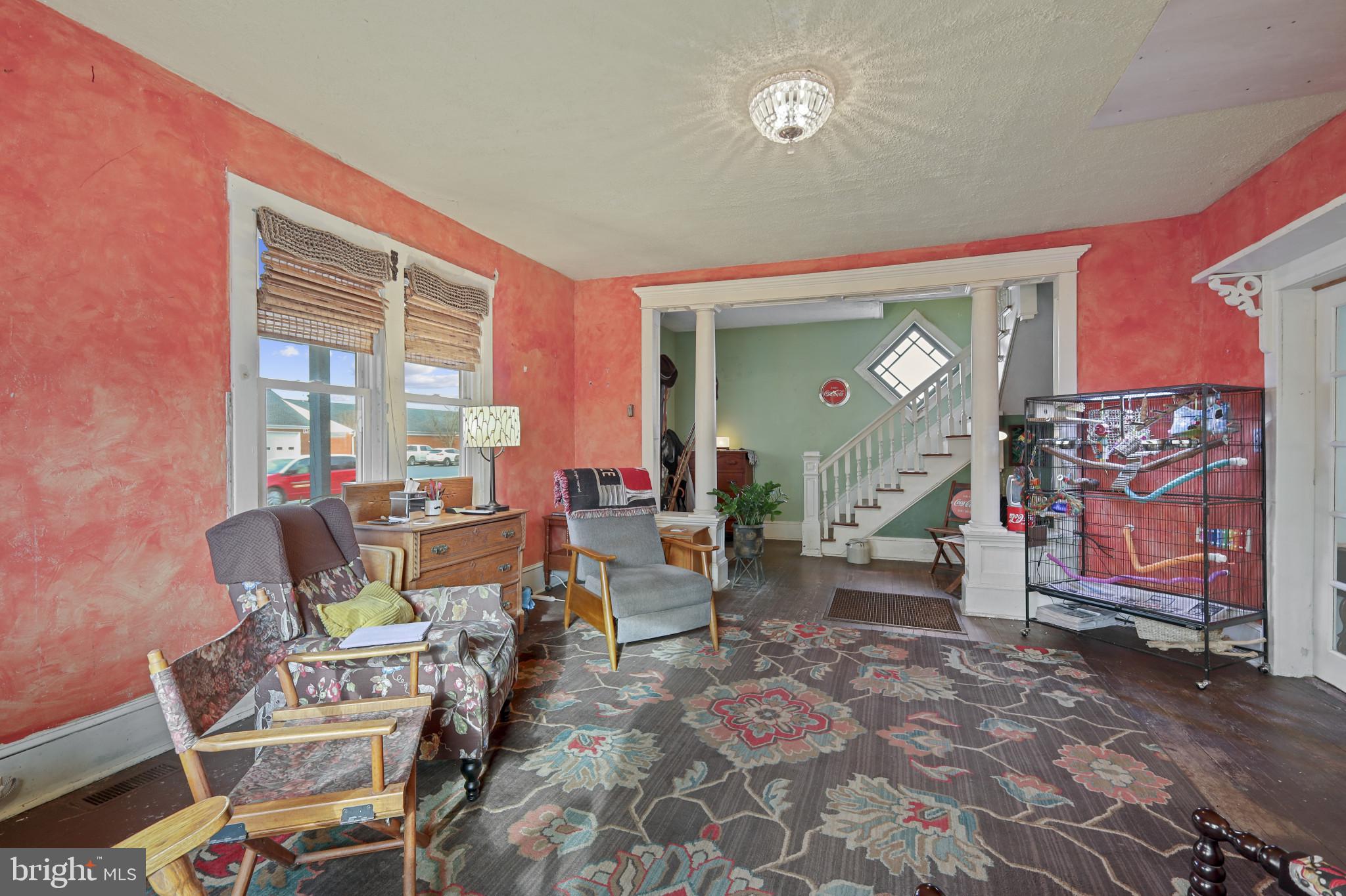 CHURCH HILL - Residential