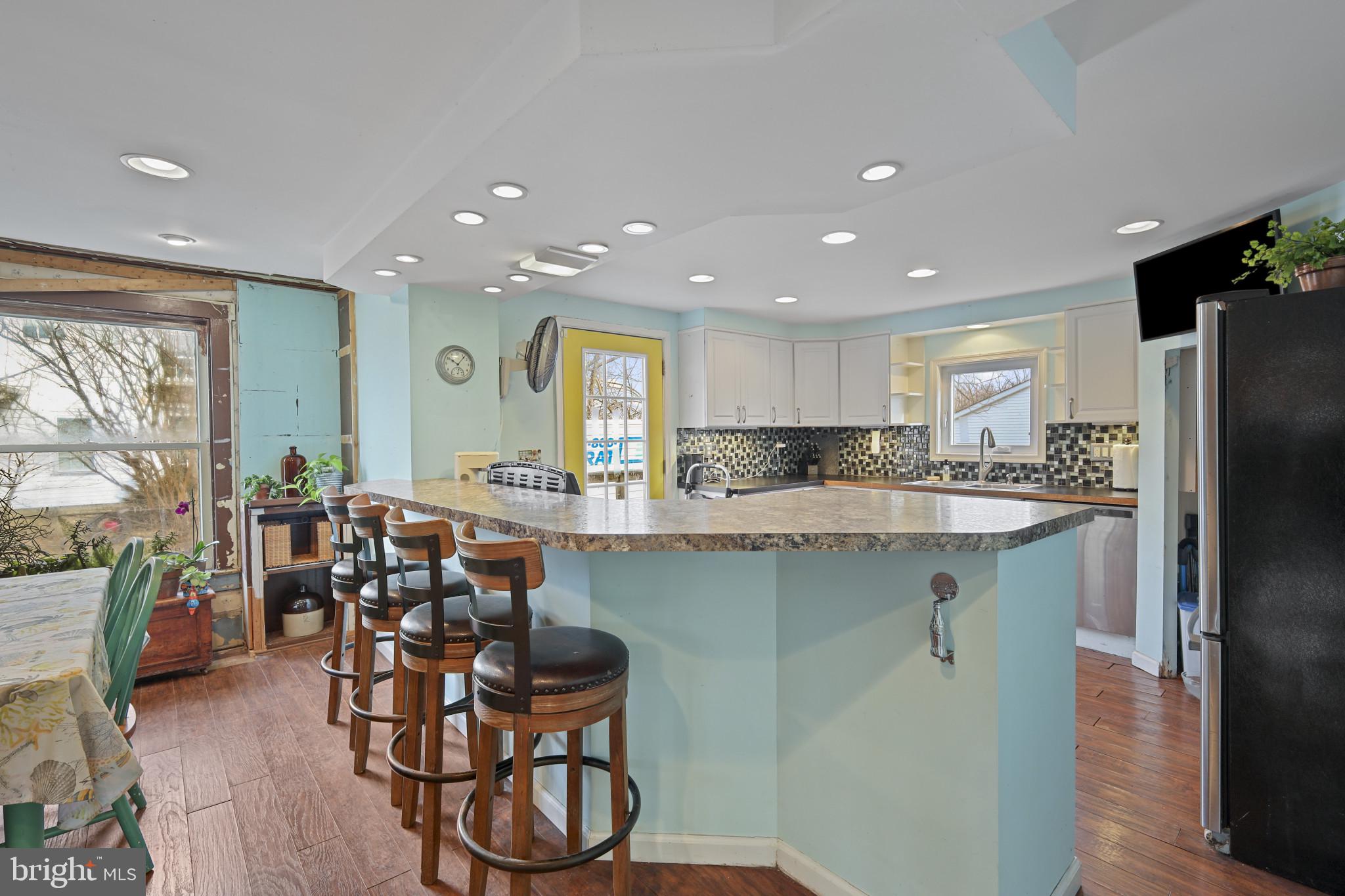 CHURCH HILL - Residential