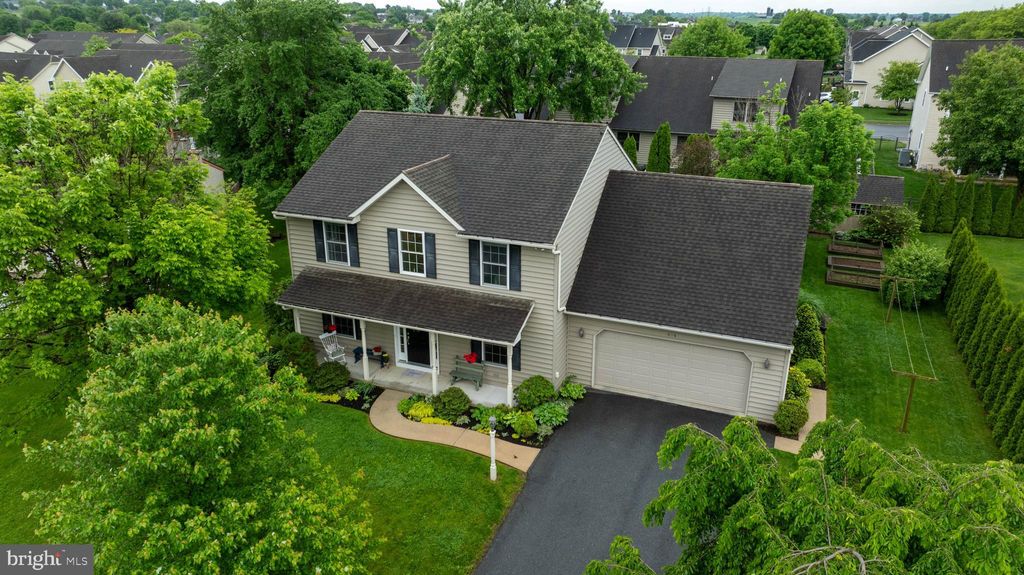 Photo of 404 Buttercup Drive, Ephrata, PA 17522 (MLS # PALA2050954)