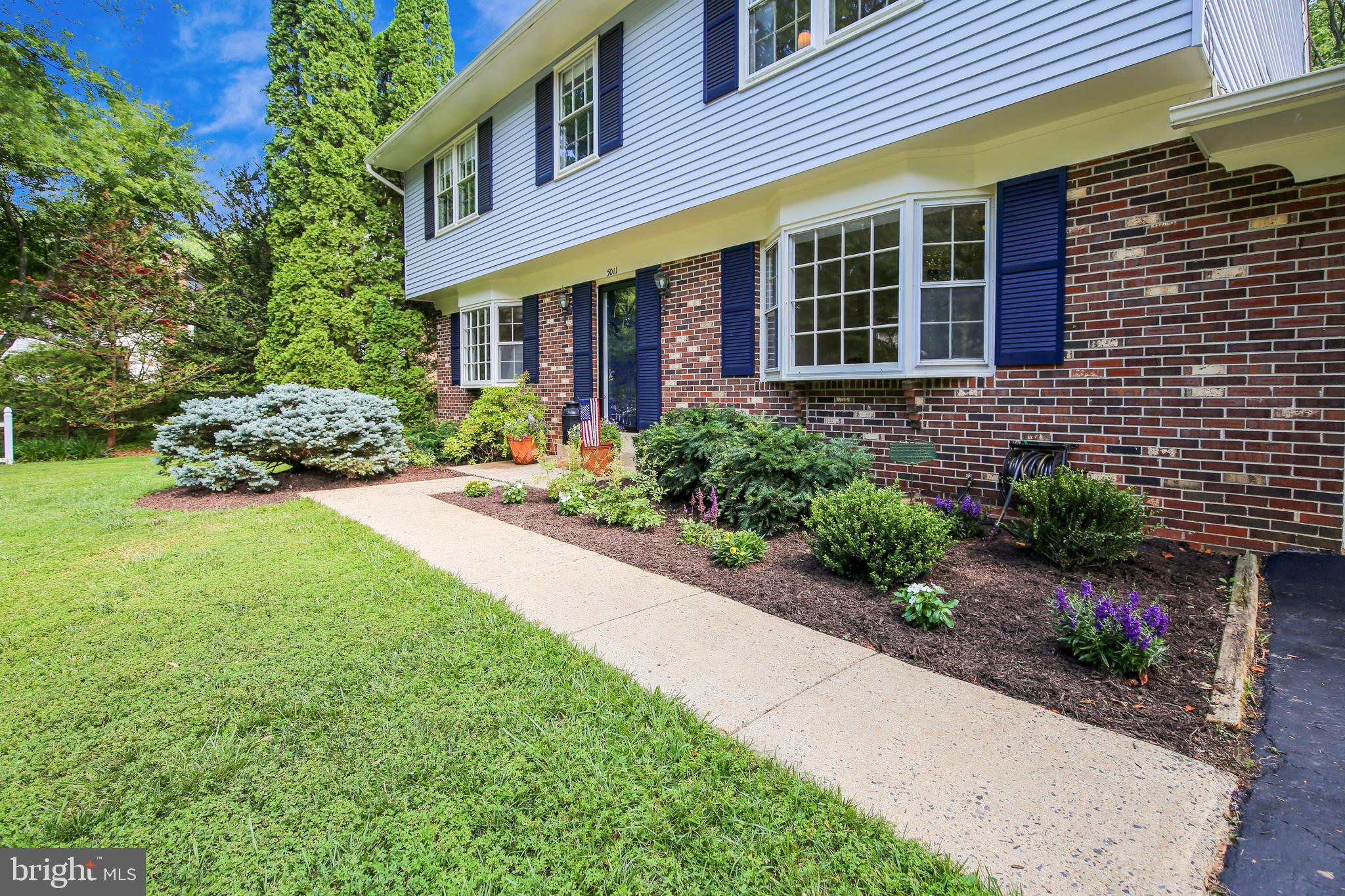MAYWOOD TERRACE - Residential