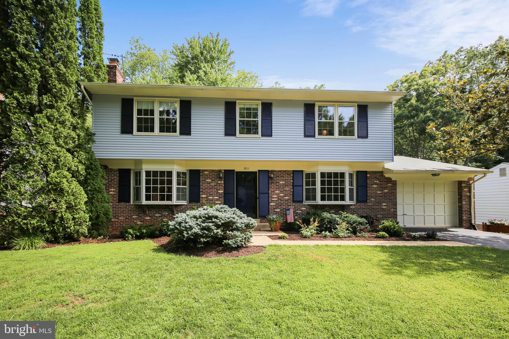 MAYWOOD TERRACE - Residential