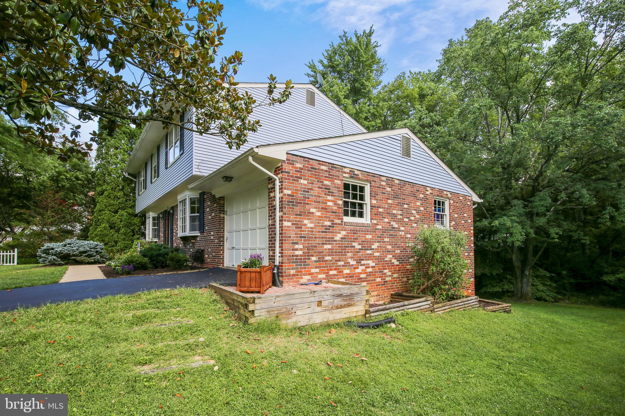 MAYWOOD TERRACE - Residential