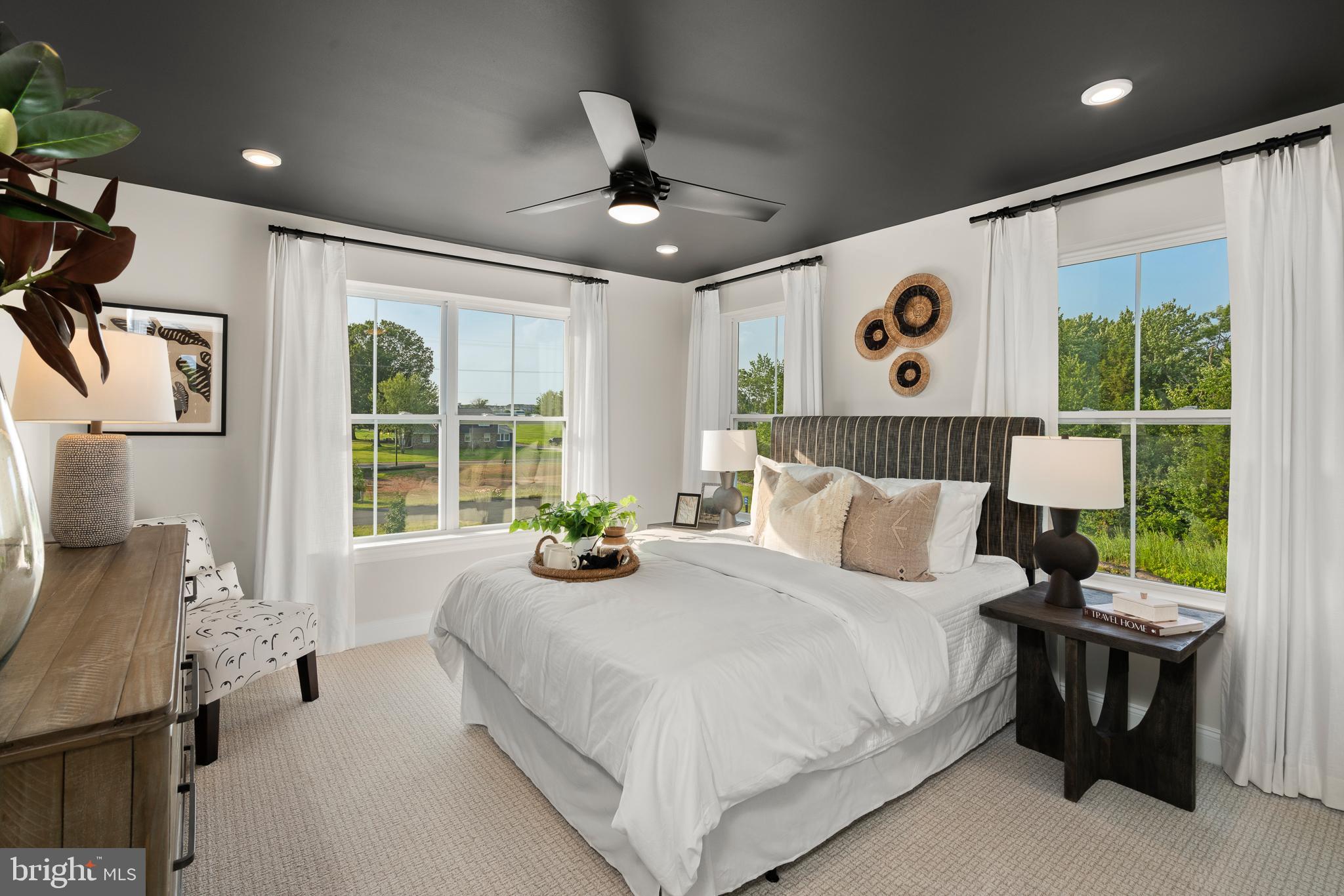 MASON SQUARE - Residential