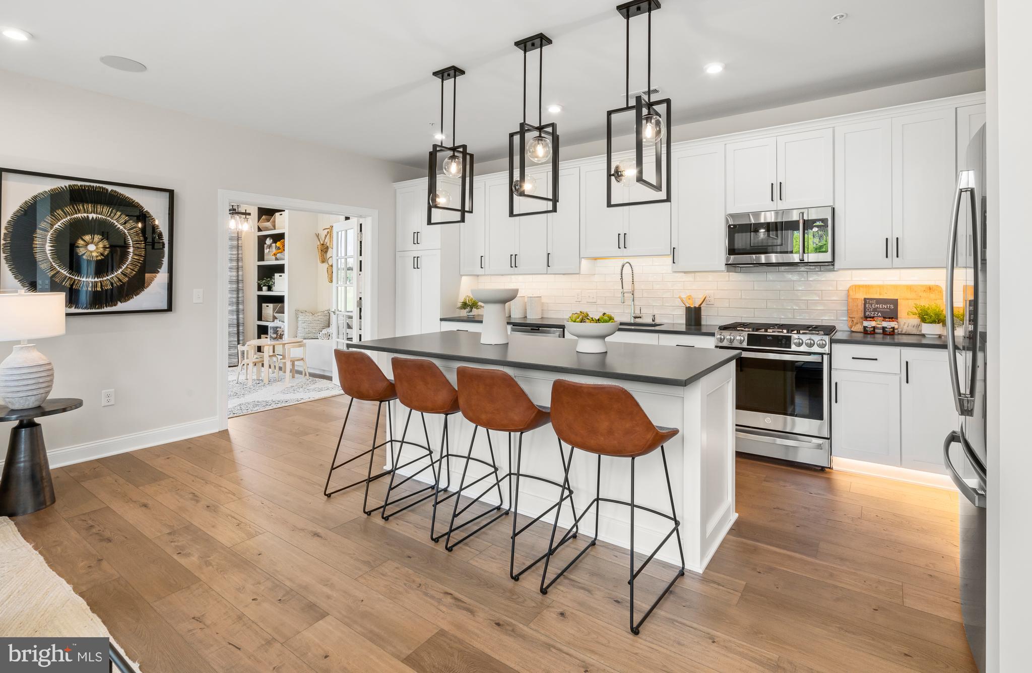 MASON SQUARE - Residential