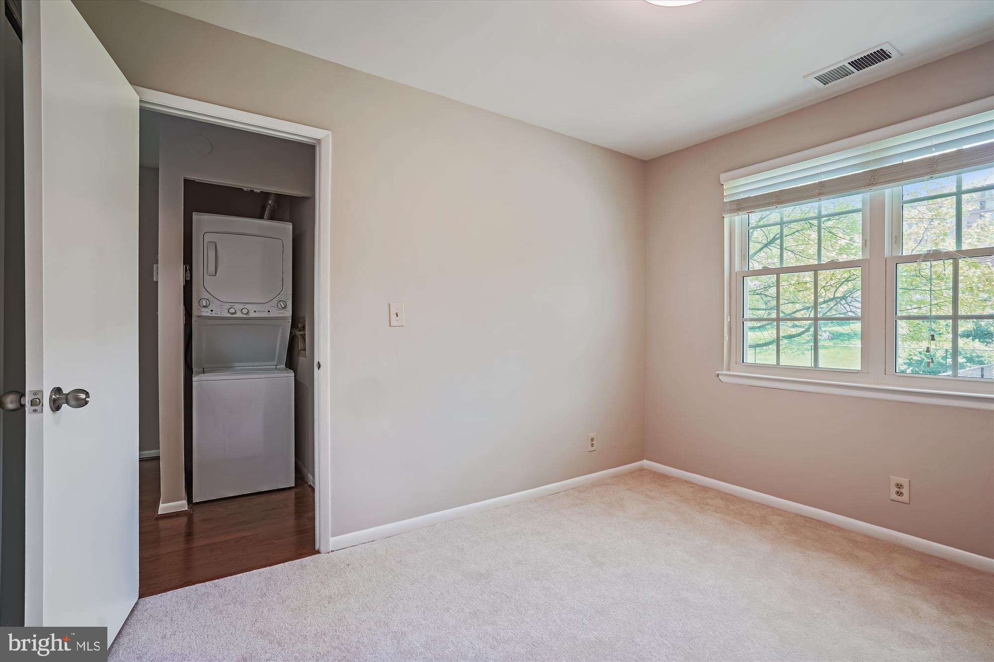 THE ARLINGTON - Residential