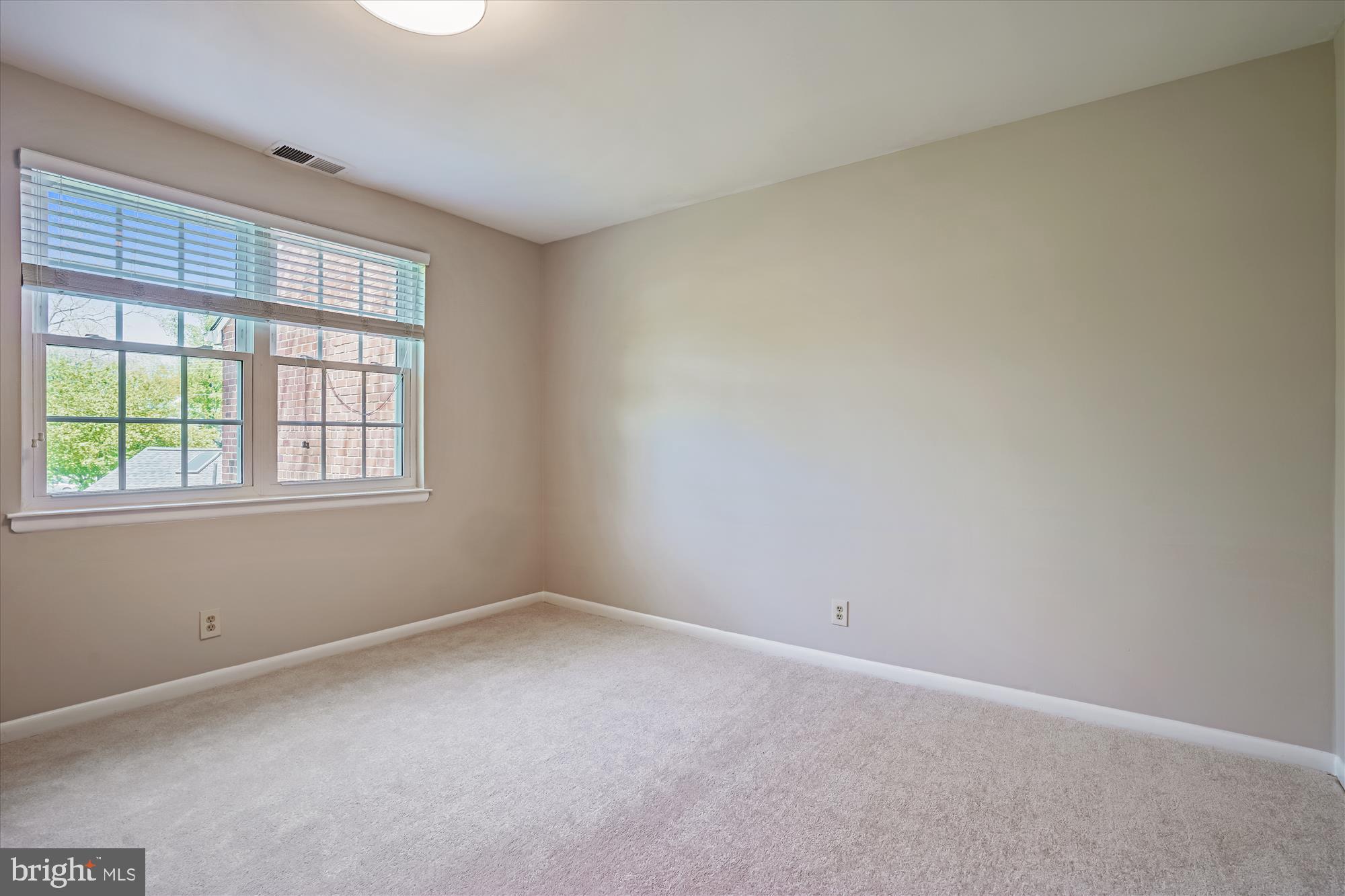 THE ARLINGTON - Residential